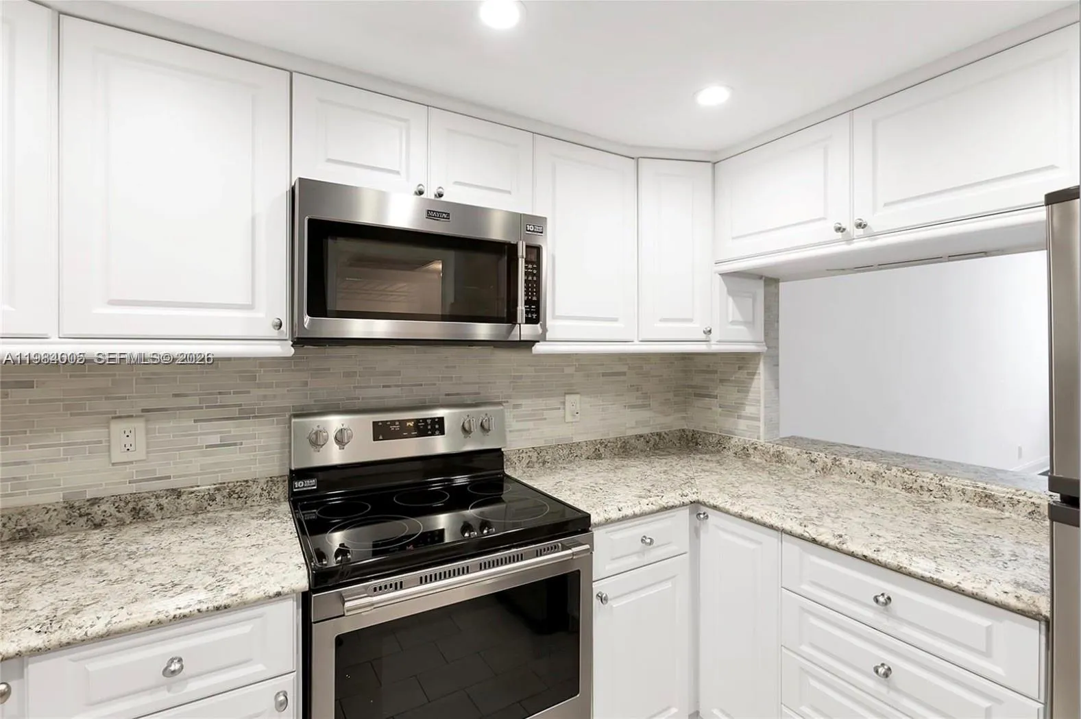 9430 Live Oak Pl 407, Davie, Florida 33324, Davie, Florida 33324, 1 Bedroom Bedrooms, ,1 BathroomBathrooms,Residential,For Sale,9430 Live Oak Pl 407, Davie, Florida 33324,A11984005