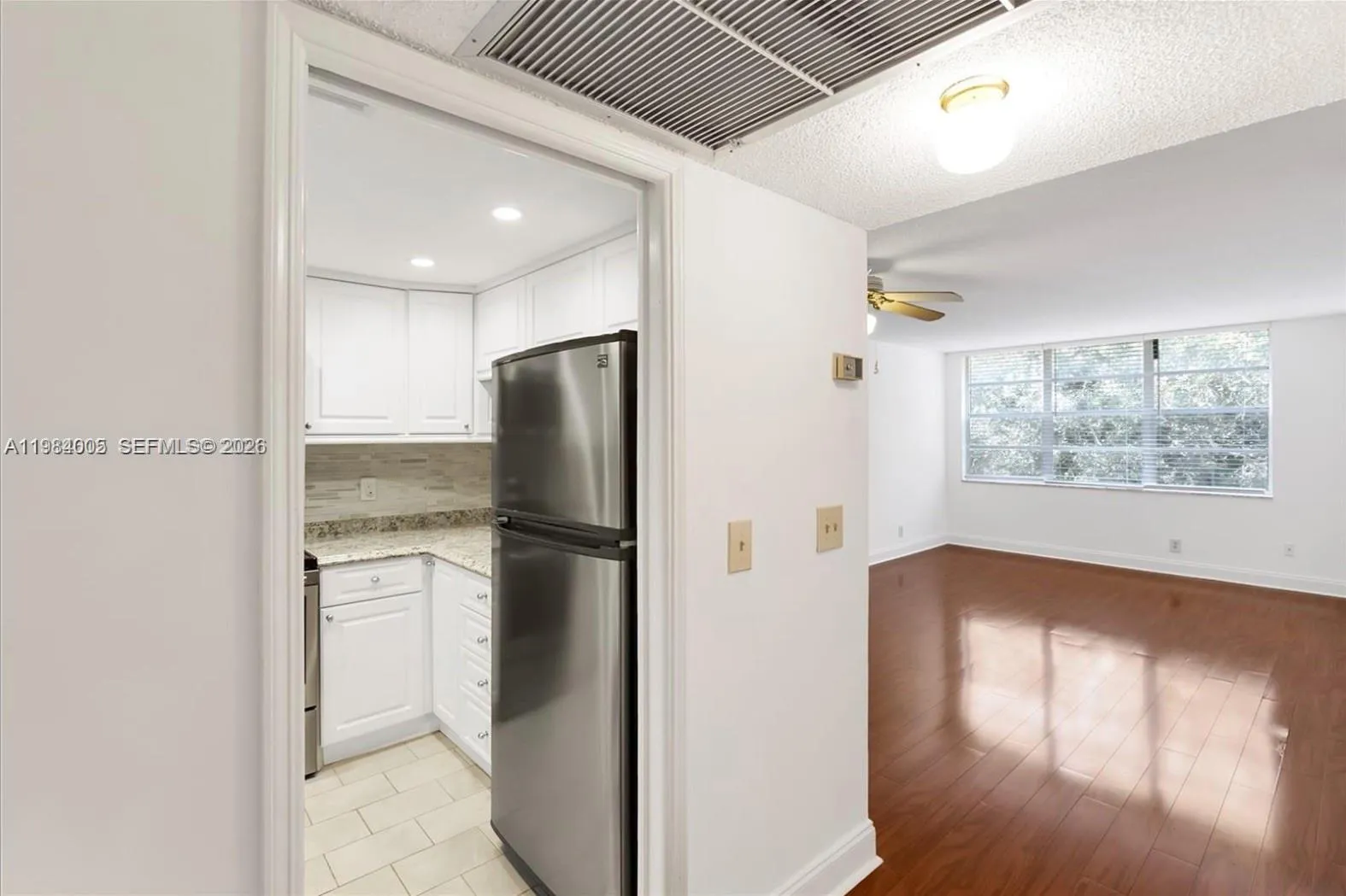 9430 Live Oak Pl 407, Davie, Florida 33324, Davie, Florida 33324, 1 Bedroom Bedrooms, ,1 BathroomBathrooms,Residential,For Sale,9430 Live Oak Pl 407, Davie, Florida 33324,A11984005