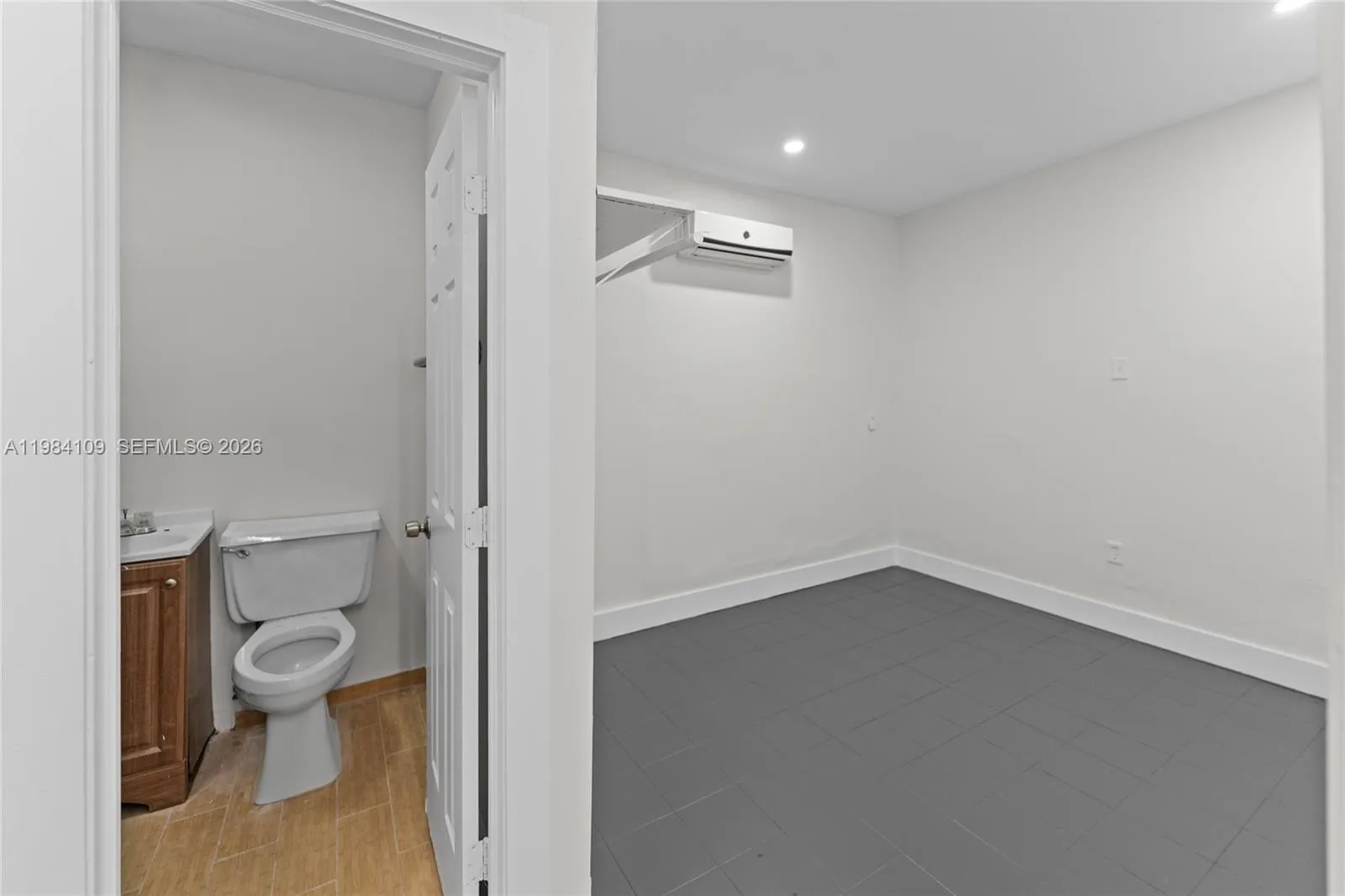 5810 W Flagler St 5810, Miami, Florida 33144, Miami, Florida 33144, ,Commercial Lease,For Rent,5810 W Flagler St 5810, Miami, Florida 33144,A11984109