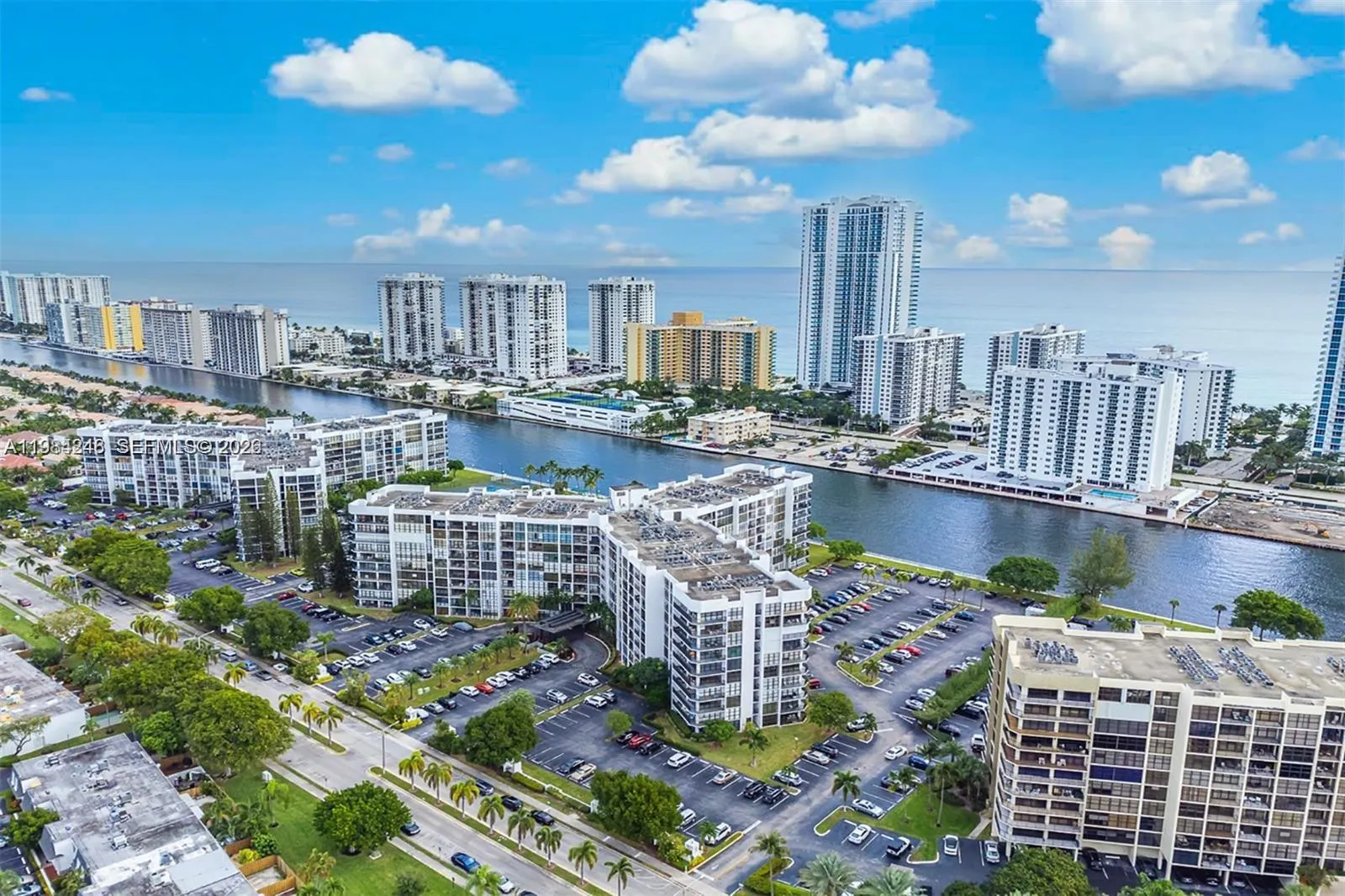 800 Parkview Dr 527, Hallandale Beach, Florida 330, Hallandale Beach, Florida 33009, 1 Bedroom Bedrooms, ,1 BathroomBathrooms,Residential,For Sale,800 Parkview Dr 527, Hallandale Beach, Florida 330,A11984246