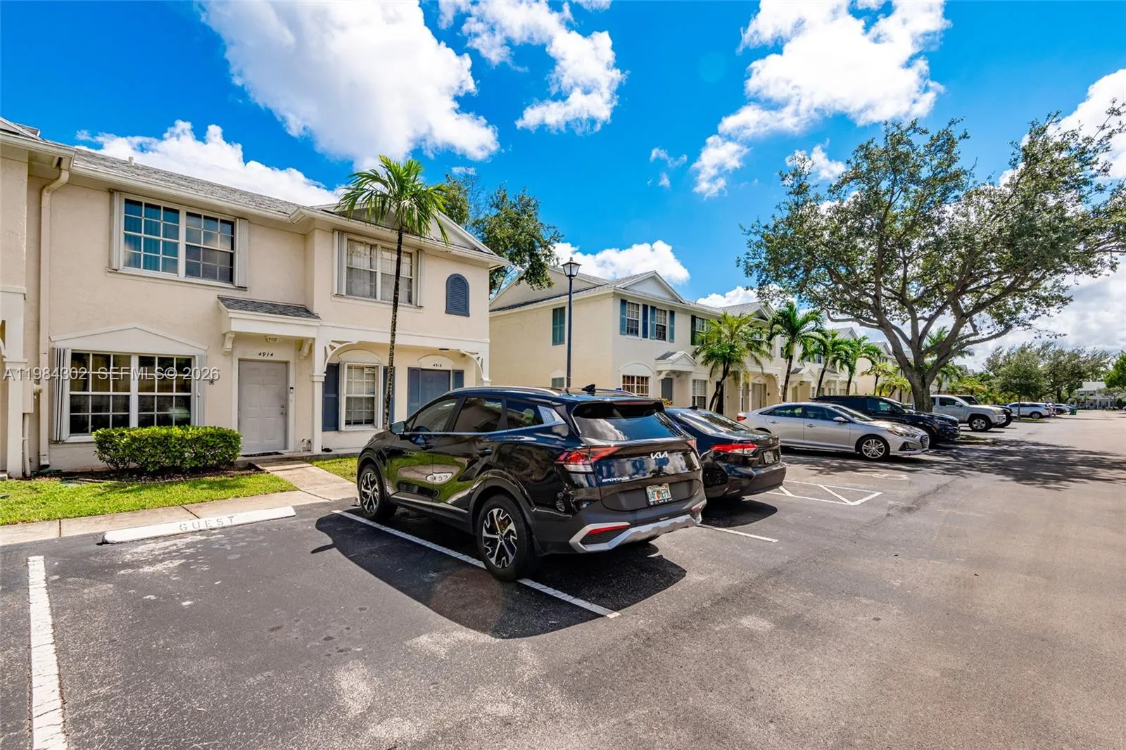 4914 Sw 31st Ter #8, Dania Beach, Florida 33312, Dania Beach, Florida 33312, 2 Bedrooms Bedrooms, ,1 BathroomBathrooms,Residential,For Sale,4914 Sw 31st Ter #8, Dania Beach, Florida 33312,A11984302