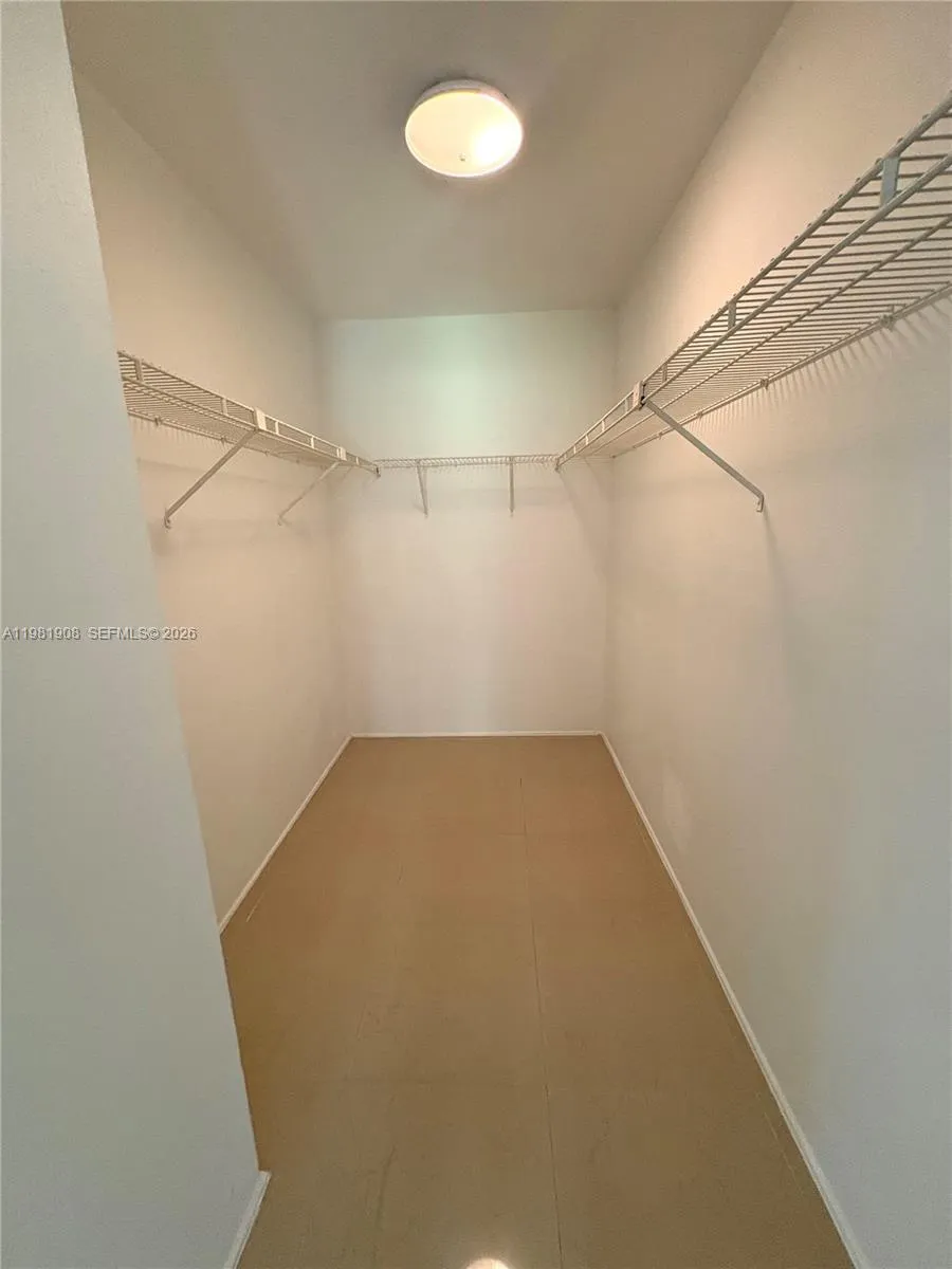 Miami, Florida 33196, 2 Bedrooms Bedrooms, ,2 BathroomsBathrooms,Residential,For Sale,A11981908