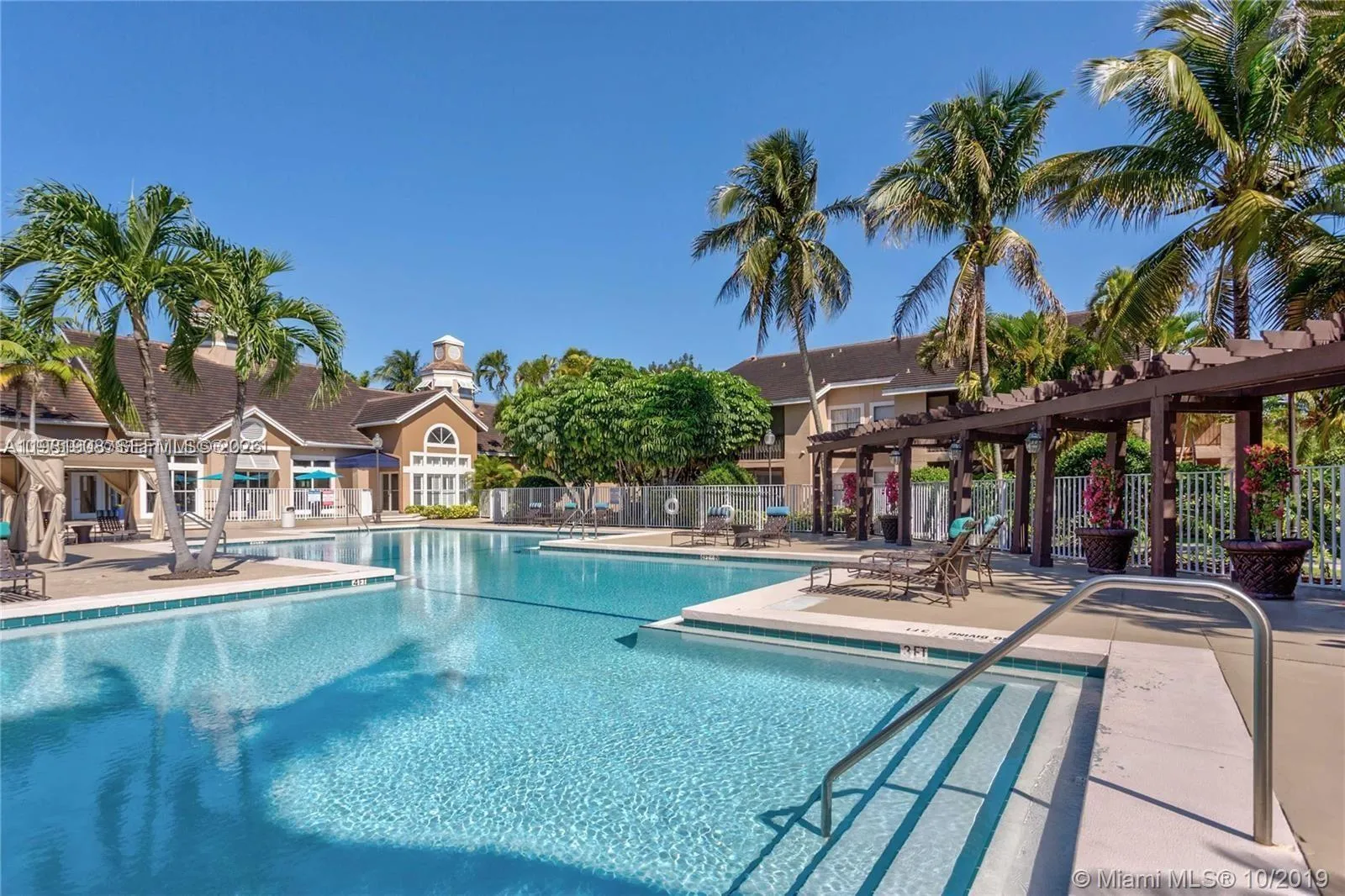 Miami, Florida 33196, 2 Bedrooms Bedrooms, ,2 BathroomsBathrooms,Residential,For Sale,A11981908