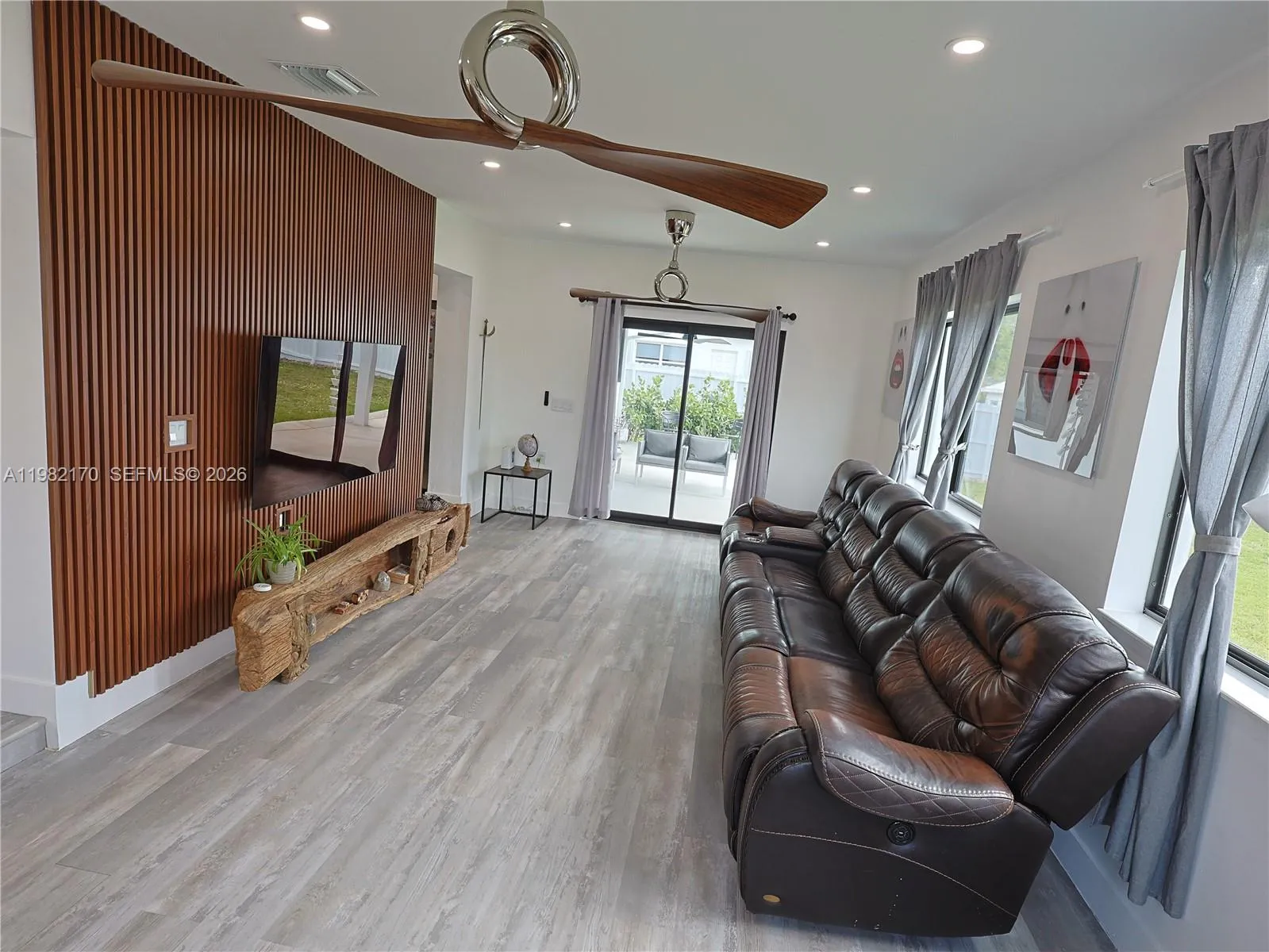 9460 Martinique Dr, Cutler Bay, Florida 33189, Cutler Bay, Florida 33189, 3 Bedrooms Bedrooms, ,2 BathroomsBathrooms,Residential,For Sale,9460 Martinique Dr, Cutler Bay, Florida 33189,A11982170