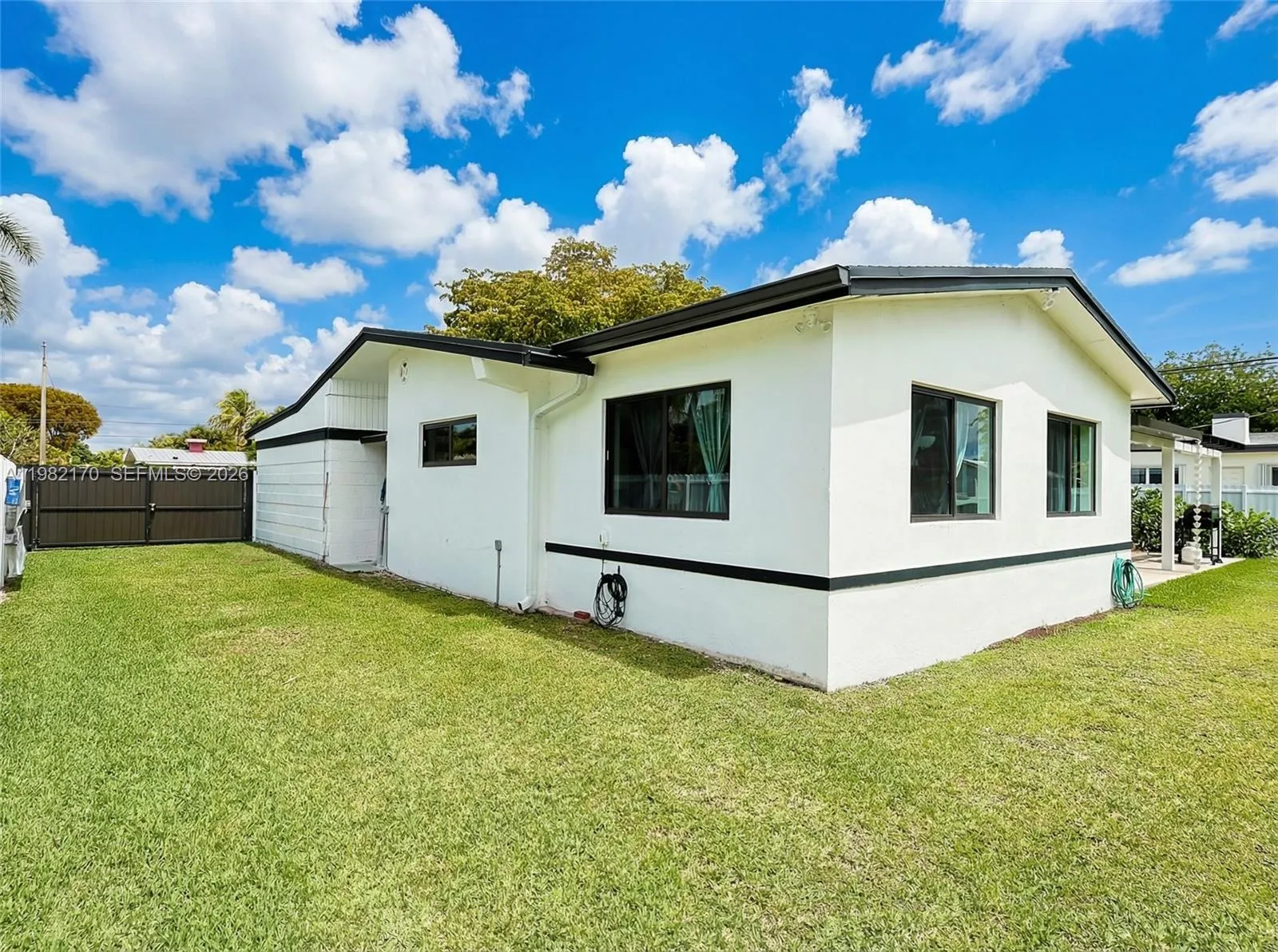 9460 Martinique Dr, Cutler Bay, Florida 33189, Cutler Bay, Florida 33189, 3 Bedrooms Bedrooms, ,2 BathroomsBathrooms,Residential,For Sale,9460 Martinique Dr, Cutler Bay, Florida 33189,A11982170