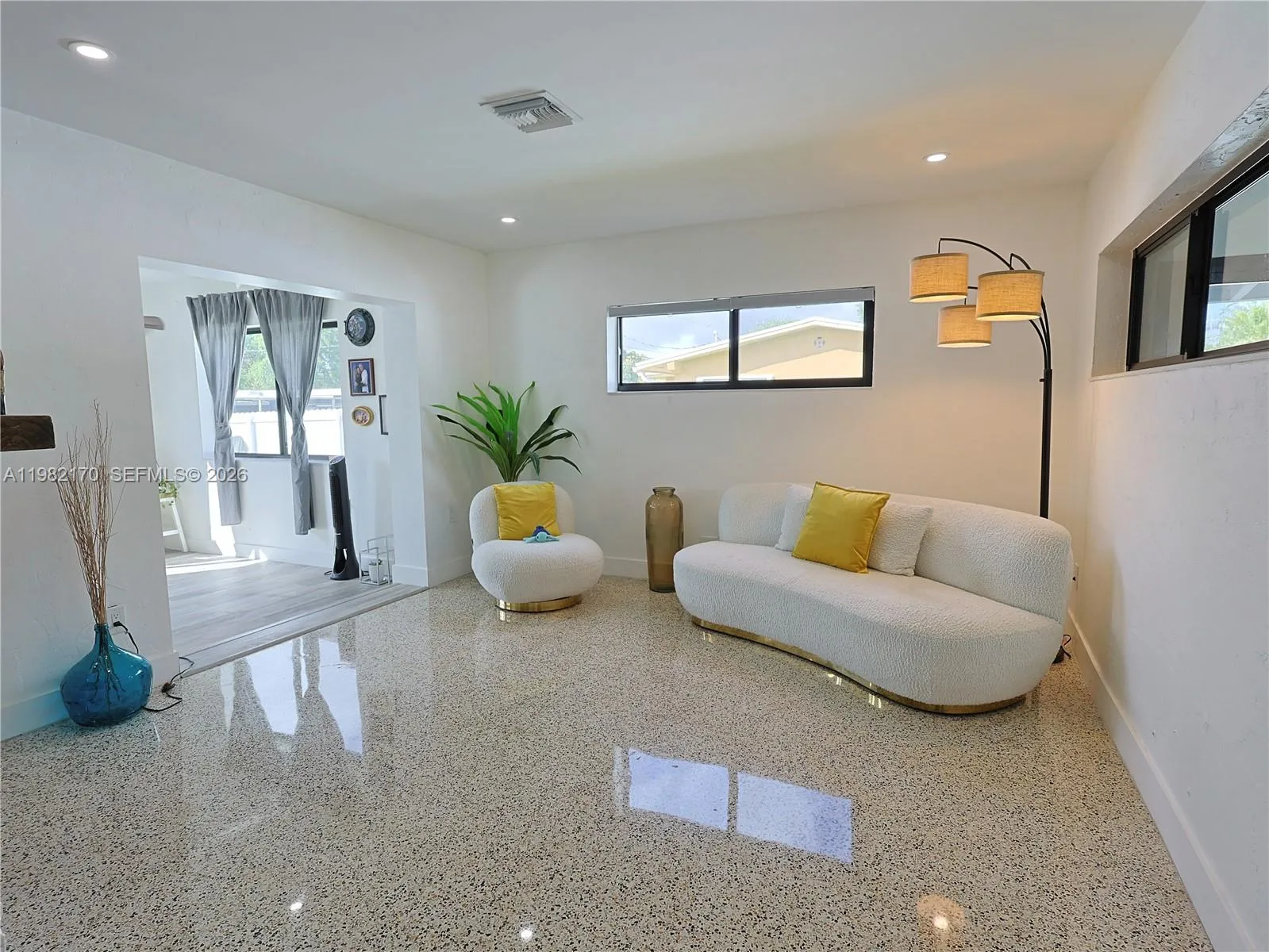 9460 Martinique Dr, Cutler Bay, Florida 33189, Cutler Bay, Florida 33189, 3 Bedrooms Bedrooms, ,2 BathroomsBathrooms,Residential,For Sale,9460 Martinique Dr, Cutler Bay, Florida 33189,A11982170