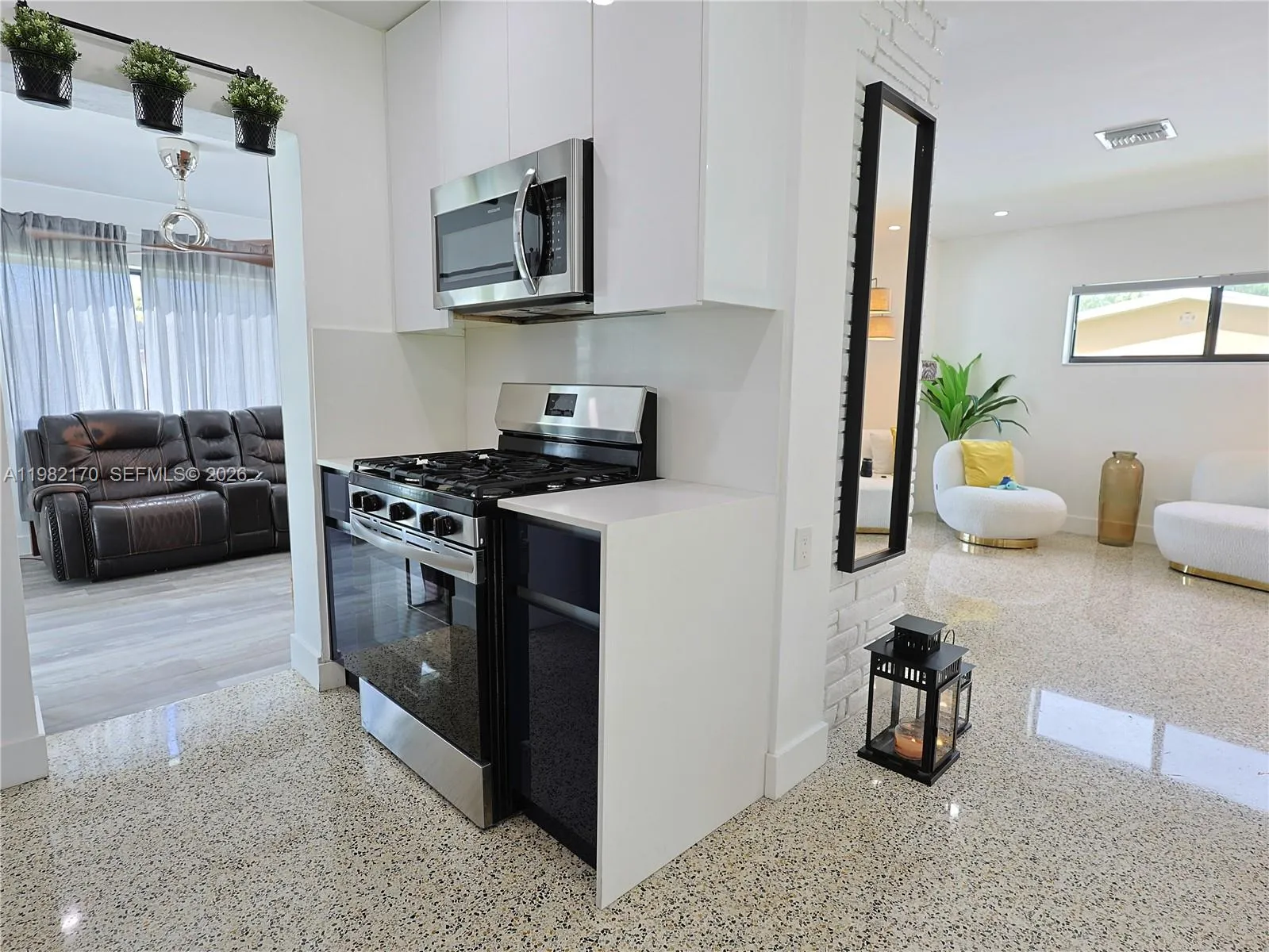 9460 Martinique Dr, Cutler Bay, Florida 33189, Cutler Bay, Florida 33189, 3 Bedrooms Bedrooms, ,2 BathroomsBathrooms,Residential,For Sale,9460 Martinique Dr, Cutler Bay, Florida 33189,A11982170