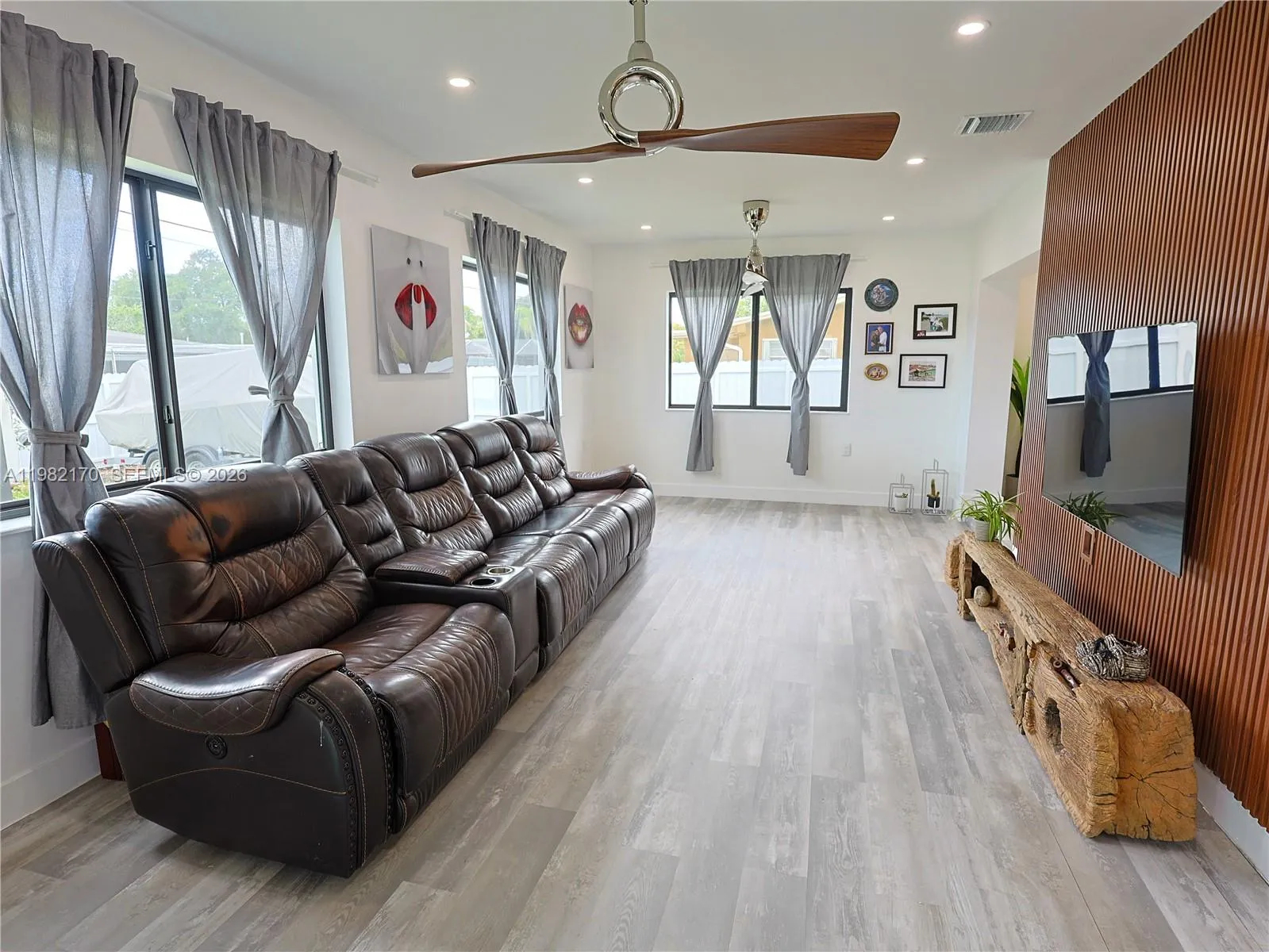 9460 Martinique Dr, Cutler Bay, Florida 33189, Cutler Bay, Florida 33189, 3 Bedrooms Bedrooms, ,2 BathroomsBathrooms,Residential,For Sale,9460 Martinique Dr, Cutler Bay, Florida 33189,A11982170