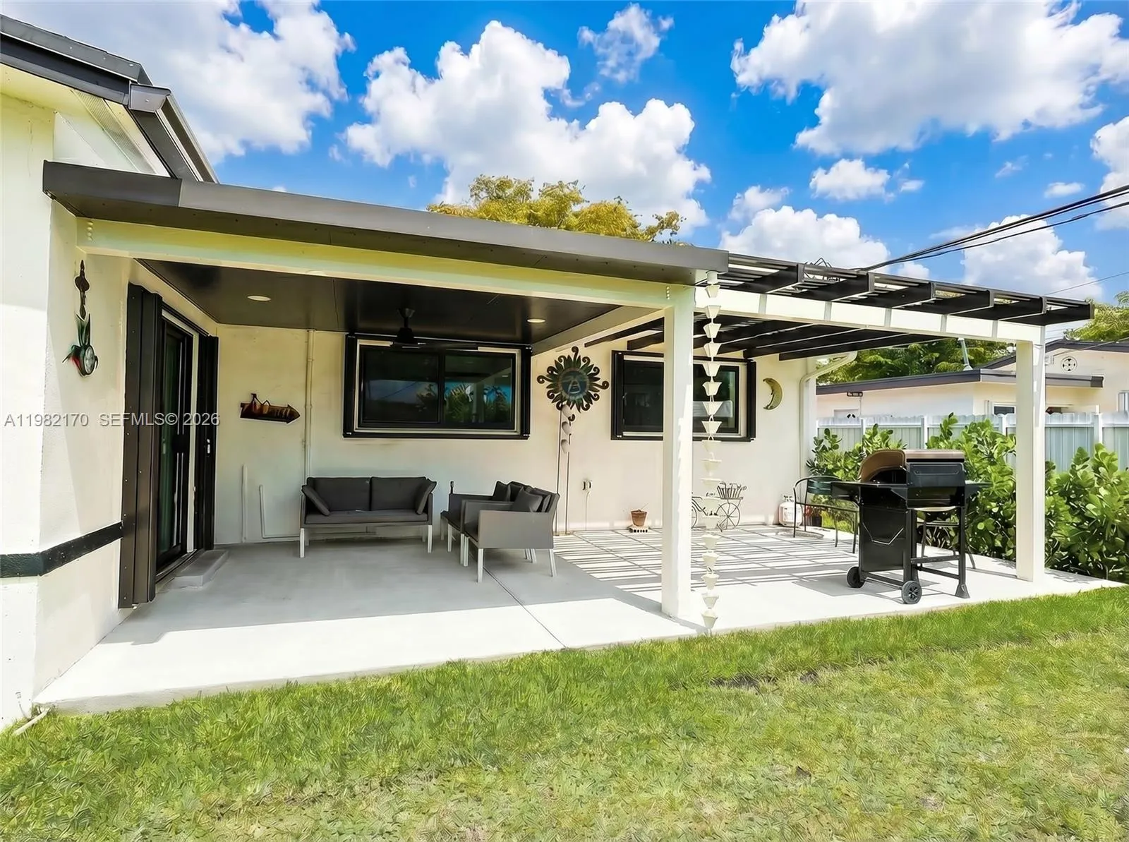 9460 Martinique Dr, Cutler Bay, Florida 33189, Cutler Bay, Florida 33189, 3 Bedrooms Bedrooms, ,2 BathroomsBathrooms,Residential,For Sale,9460 Martinique Dr, Cutler Bay, Florida 33189,A11982170