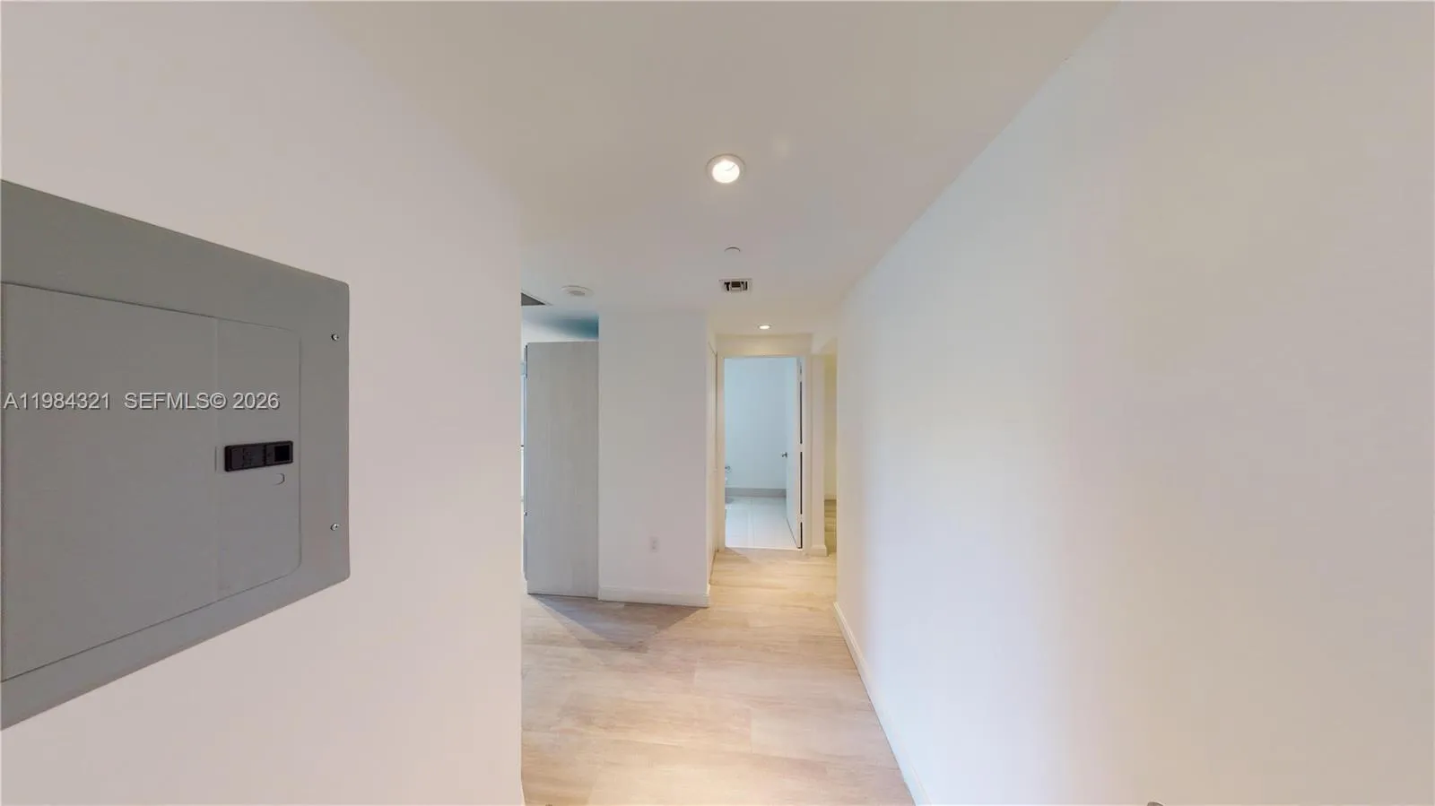 55 Sw 9th St 2010, Miami, Florida 33130, Miami, Florida 33130, 1 Bedroom Bedrooms, ,1 BathroomBathrooms,Residential Lease,For Rent,55 Sw 9th St 2010, Miami, Florida 33130,A11984321