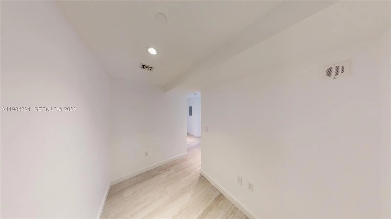 55 Sw 9th St 2010, Miami, Florida 33130, Miami, Florida 33130, 1 Bedroom Bedrooms, ,1 BathroomBathrooms,Residential Lease,For Rent,55 Sw 9th St 2010, Miami, Florida 33130,A11984321