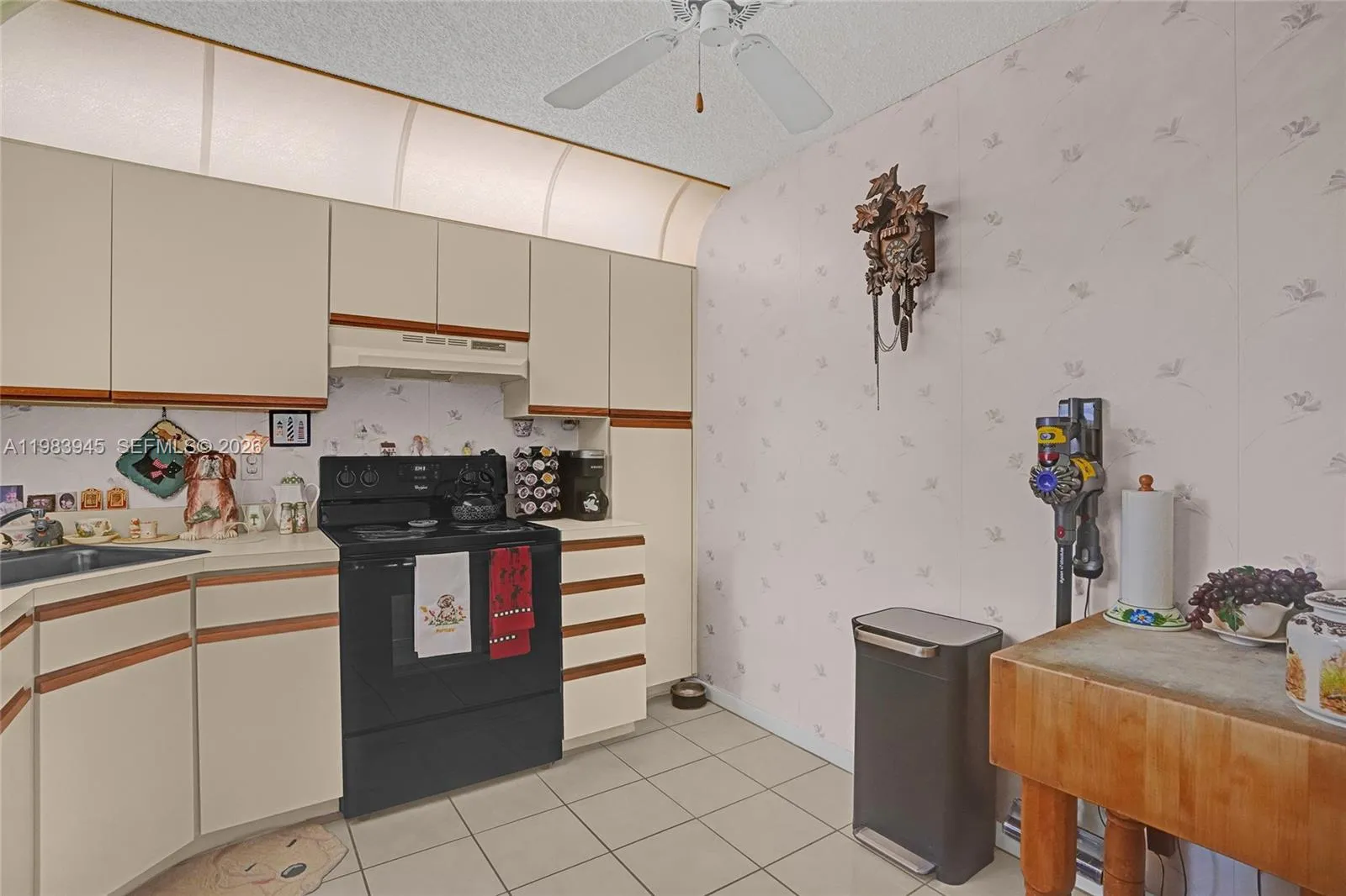 3599 Nw 35th St 1641, Coconut Creek, Florida 33066, Coconut Creek, Florida 33066, 2 Bedrooms Bedrooms, ,2 BathroomsBathrooms,Residential,For Sale,3599 Nw 35th St 1641, Coconut Creek, Florida 33066,A11983945