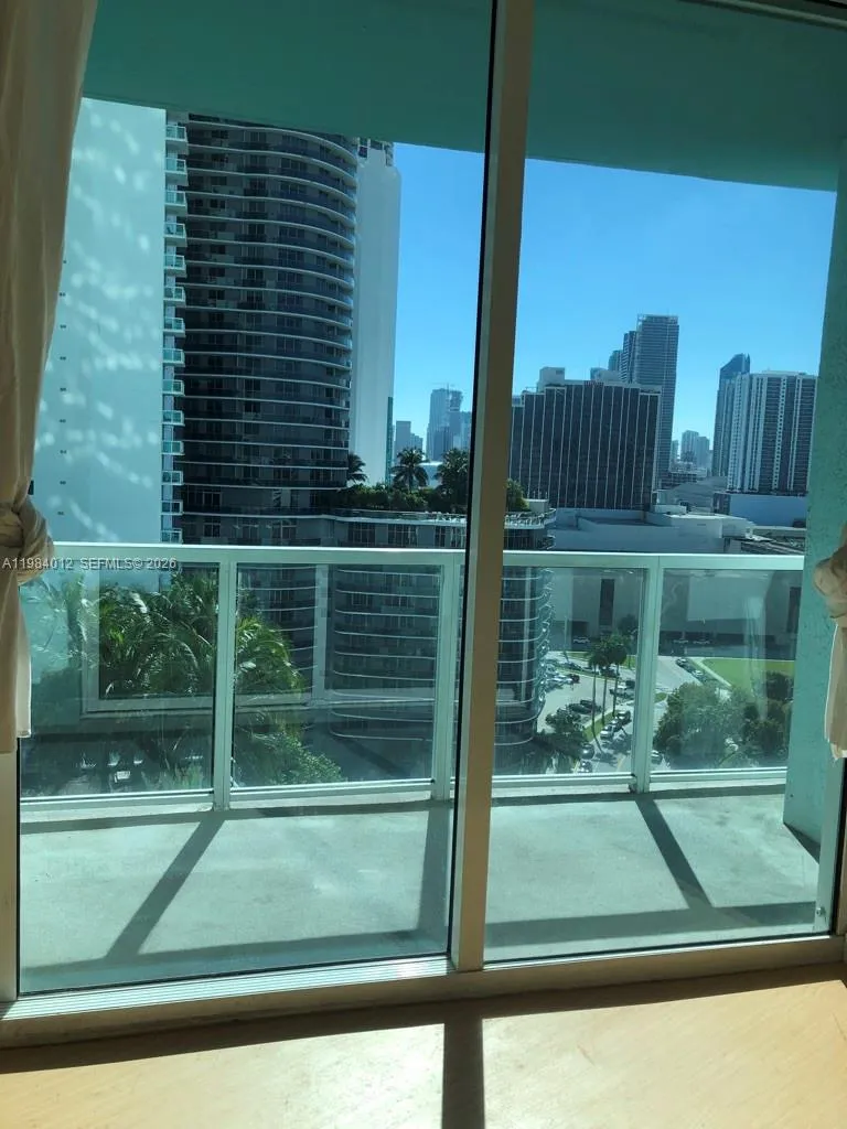 1900 N Bayshore Dr 1619, Miami, Florida 33132, Miami, Florida 33132, 1 Bedroom Bedrooms, ,1 BathroomBathrooms,Residential Lease,For Rent,1900 N Bayshore Dr 1619, Miami, Florida 33132,A11984012