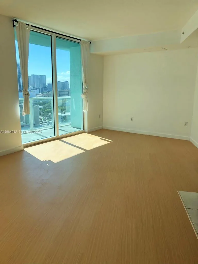 1900 N Bayshore Dr 1619, Miami, Florida 33132, Miami, Florida 33132, 1 Bedroom Bedrooms, ,1 BathroomBathrooms,Residential Lease,For Rent,1900 N Bayshore Dr 1619, Miami, Florida 33132,A11984012