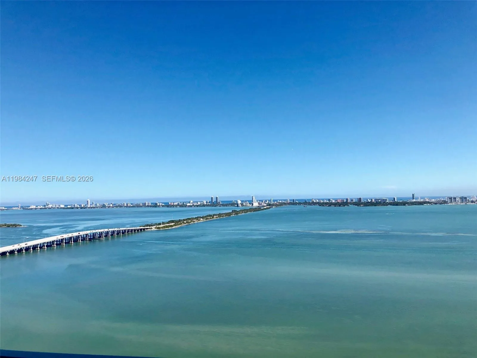 2900 Ne 7th Ave 3705, Miami, Florida 33137, Miami, Florida 33137, 2 Bedrooms Bedrooms, ,3 BathroomsBathrooms,Residential Lease,For Rent,2900 Ne 7th Ave 3705, Miami, Florida 33137,A11984247