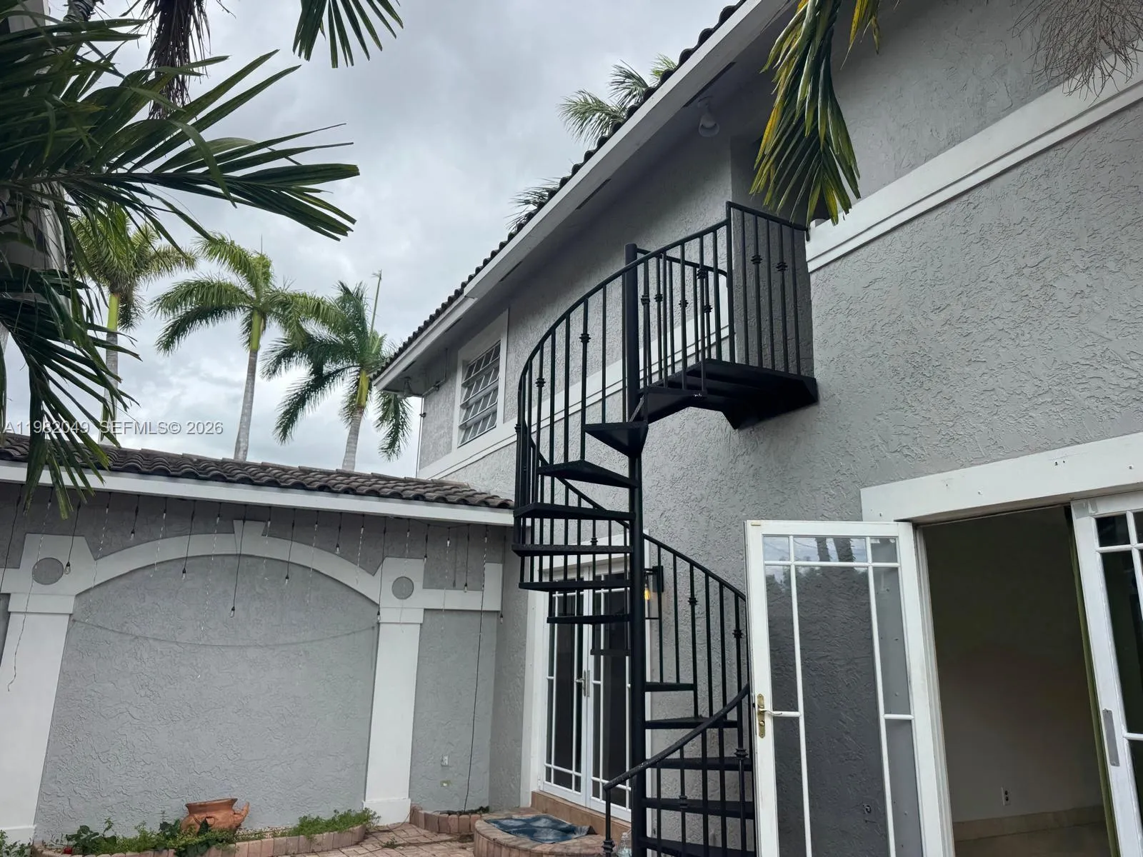 851 N 11th Ave, Hollywood, Florida 33019, Hollywood, Florida 33019, 5 Bedrooms Bedrooms, ,3 BathroomsBathrooms,Residential,For Sale,851 N 11th Ave, Hollywood, Florida 33019,A11982049