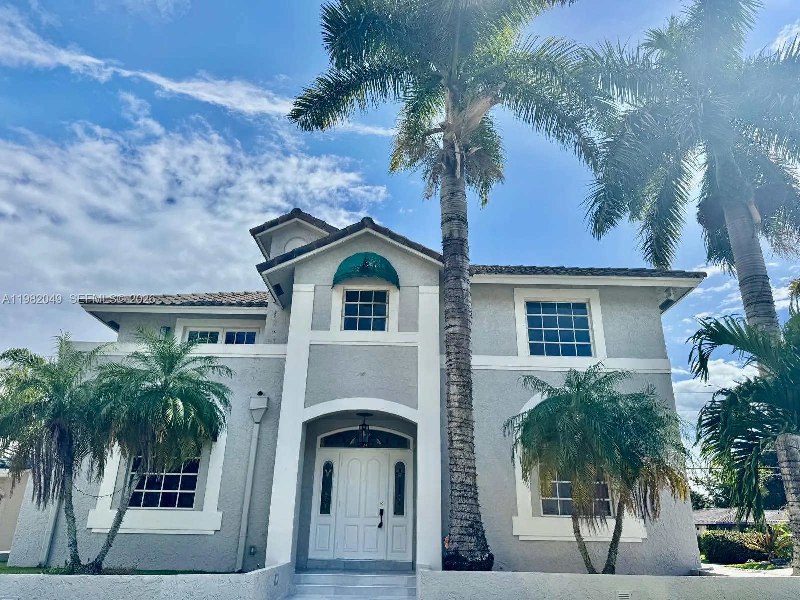 851 N 11th Ave, Hollywood, Florida 33019, Hollywood, Florida 33019, 5 Bedrooms Bedrooms, ,3 BathroomsBathrooms,Residential,For Sale,851 N 11th Ave, Hollywood, Florida 33019,A11982049