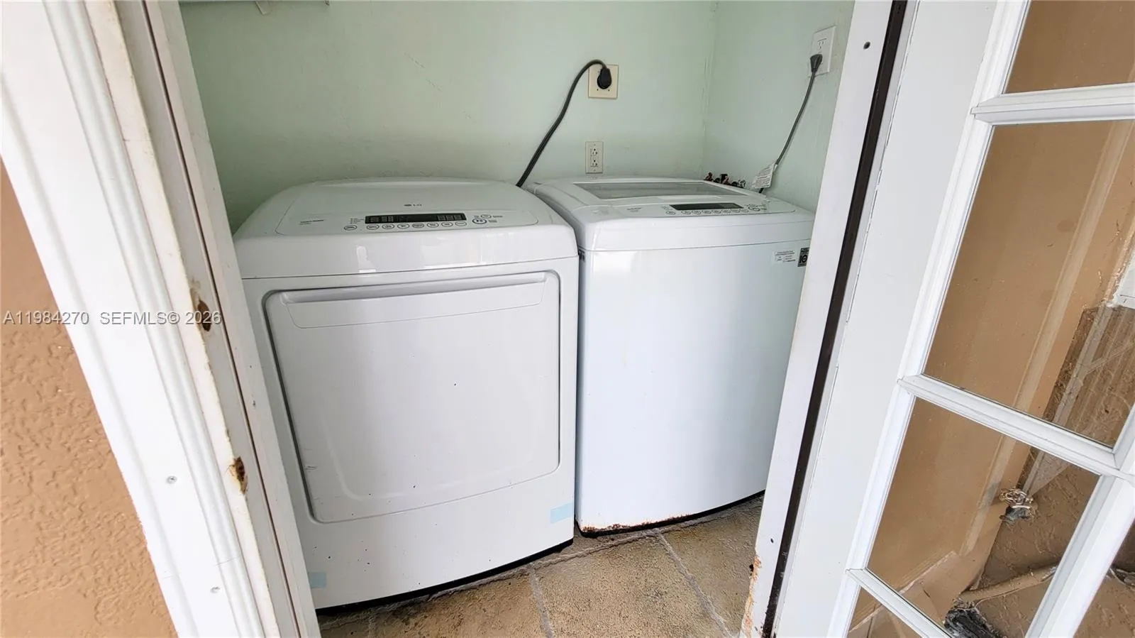 5320 W 26th Ave 108, Hialeah, Florida 33016, Hialeah, Florida 33016, 3 Bedrooms Bedrooms, ,2 BathroomsBathrooms,Residential,For Sale,5320 W 26th Ave 108, Hialeah, Florida 33016,A11984270