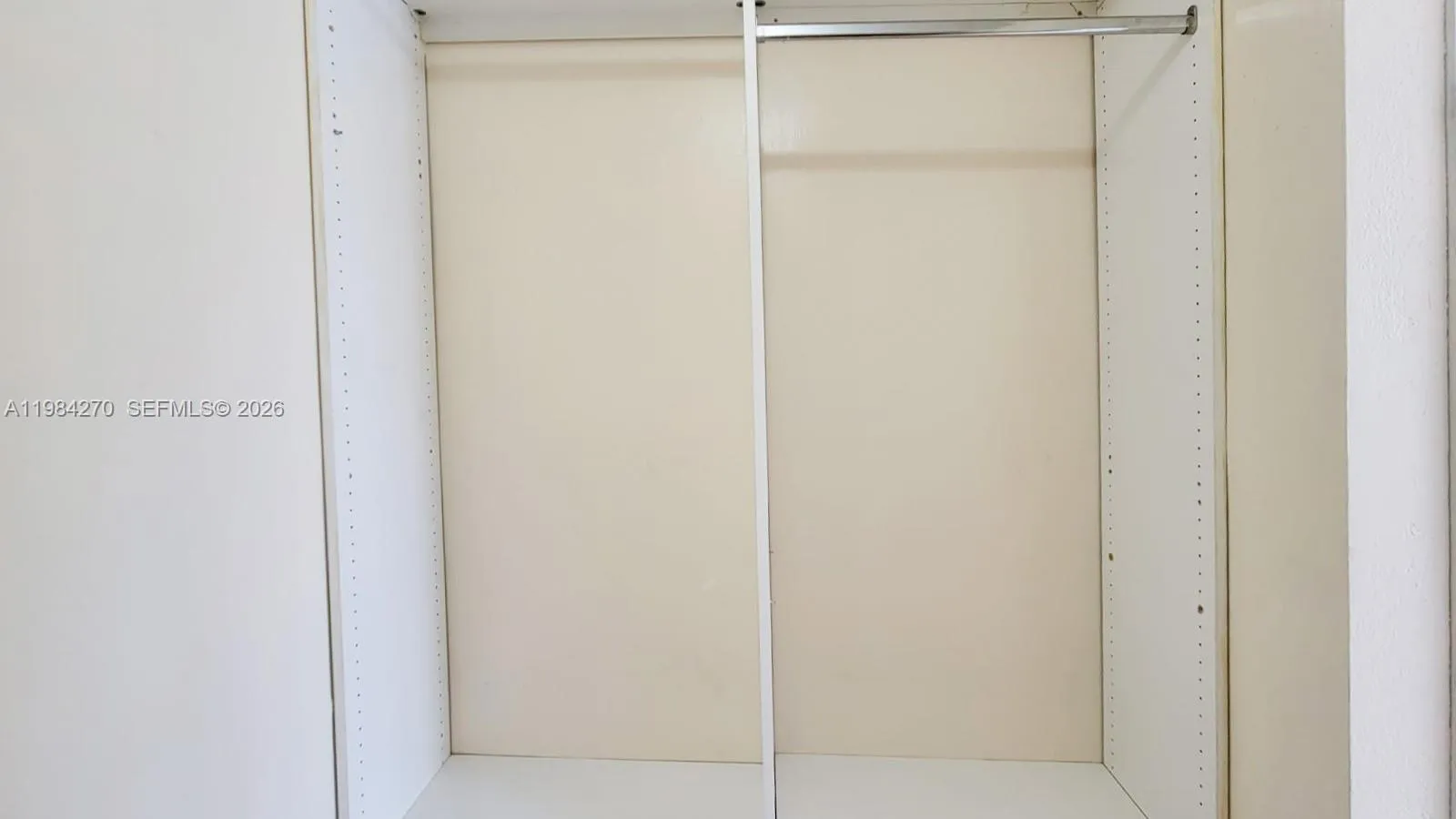 5320 W 26th Ave 108, Hialeah, Florida 33016, Hialeah, Florida 33016, 3 Bedrooms Bedrooms, ,2 BathroomsBathrooms,Residential,For Sale,5320 W 26th Ave 108, Hialeah, Florida 33016,A11984270