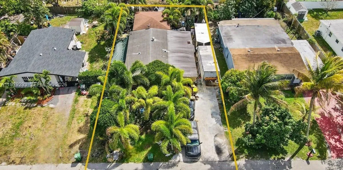 6146 Sw 1st St, Margate, Florida 33068, Margate, Florida 33068, 3 Bedrooms Bedrooms, ,1 BathroomBathrooms,Residential,For Sale,6146 Sw 1st St, Margate, Florida 33068,A11979293