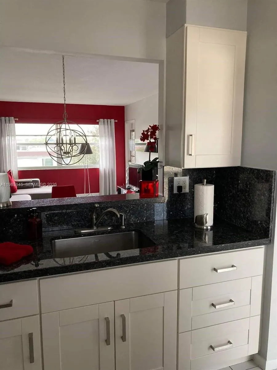 4341 Nw 16th St 308, Lauderhill, Florida 33313, Lauderhill, Florida 33313, 1 Bedroom Bedrooms, ,1 BathroomBathrooms,Residential,For Sale,4341 Nw 16th St 308, Lauderhill, Florida 33313,A11983145