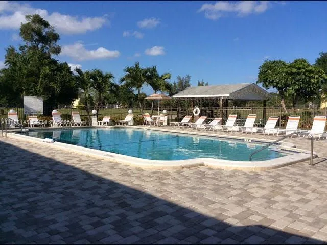 4341 Nw 16th St 308, Lauderhill, Florida 33313, Lauderhill, Florida 33313, 1 Bedroom Bedrooms, ,1 BathroomBathrooms,Residential,For Sale,4341 Nw 16th St 308, Lauderhill, Florida 33313,A11983145