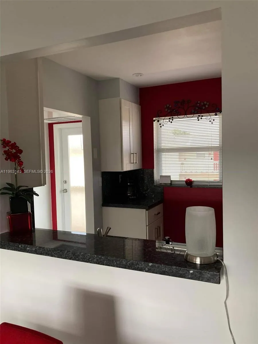 4341 Nw 16th St 308, Lauderhill, Florida 33313, Lauderhill, Florida 33313, 1 Bedroom Bedrooms, ,1 BathroomBathrooms,Residential,For Sale,4341 Nw 16th St 308, Lauderhill, Florida 33313,A11983145