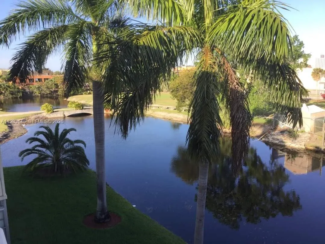 4341 Nw 16th St 308, Lauderhill, Florida 33313, Lauderhill, Florida 33313, 1 Bedroom Bedrooms, ,1 BathroomBathrooms,Residential,For Sale,4341 Nw 16th St 308, Lauderhill, Florida 33313,A11983145