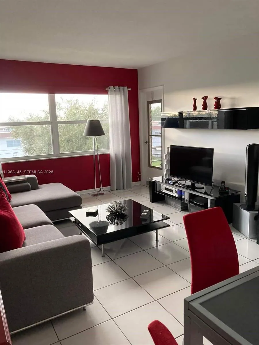 4341 Nw 16th St 308, Lauderhill, Florida 33313, Lauderhill, Florida 33313, 1 Bedroom Bedrooms, ,1 BathroomBathrooms,Residential,For Sale,4341 Nw 16th St 308, Lauderhill, Florida 33313,A11983145