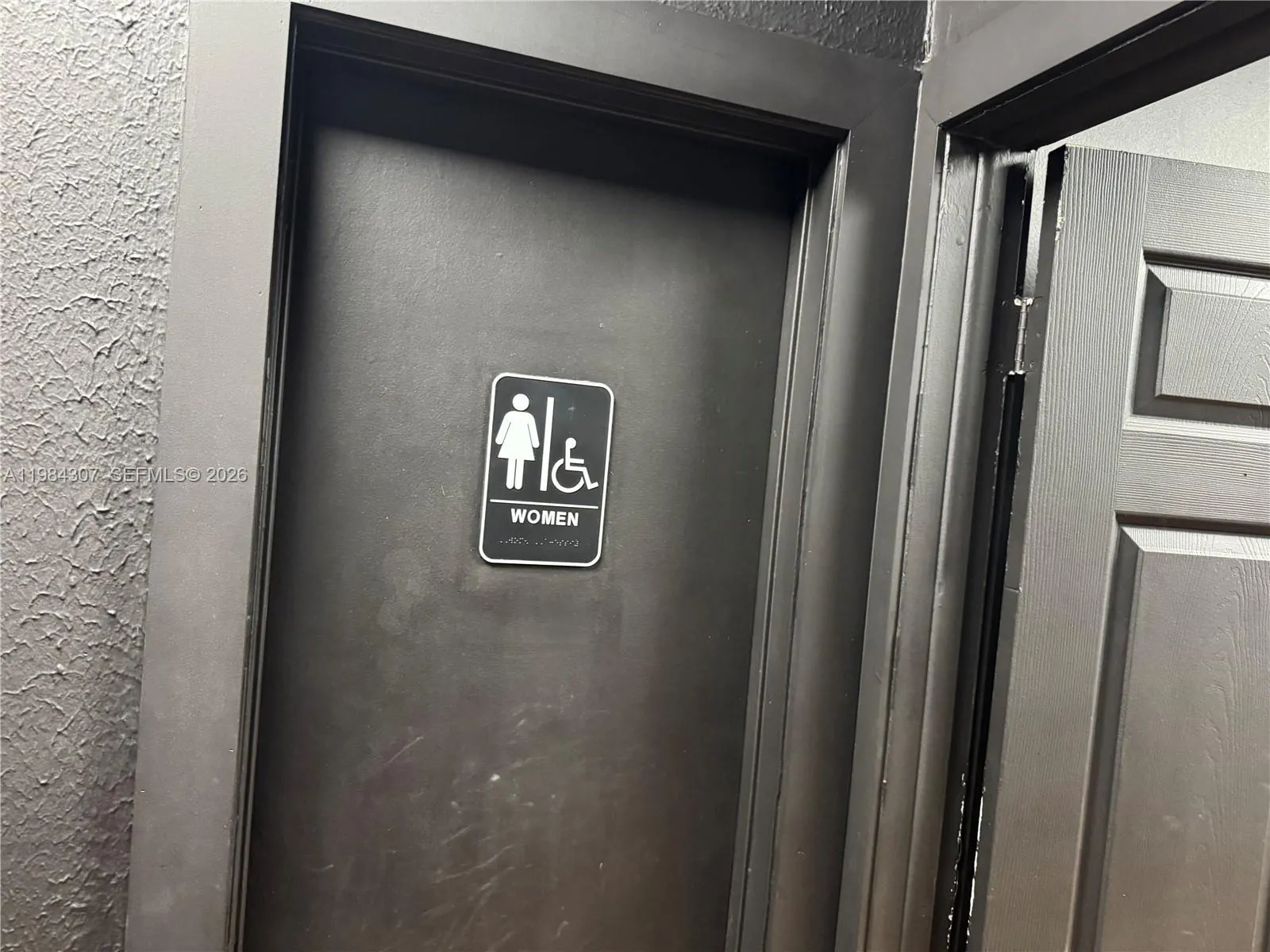 6910 Nw 12th St 7166, Miami, Florida 33126, Miami, Florida 33126, ,Commercial Lease,For Rent,6910 Nw 12th St 7166, Miami, Florida 33126,A11984307