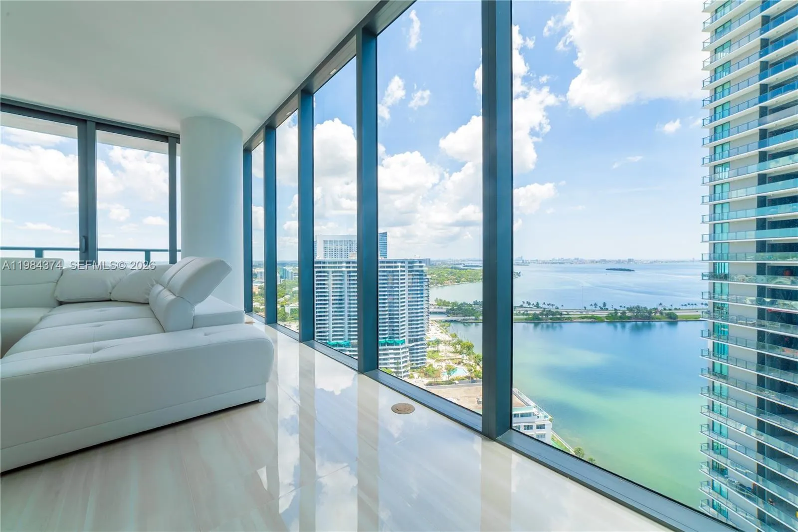 650 Ne 32nd St 2808, Miami, Florida 33137, Miami, Florida 33137, 1 Bedroom Bedrooms, ,1 BathroomBathrooms,Residential Lease,For Rent,650 Ne 32nd St 2808, Miami, Florida 33137,A11984374