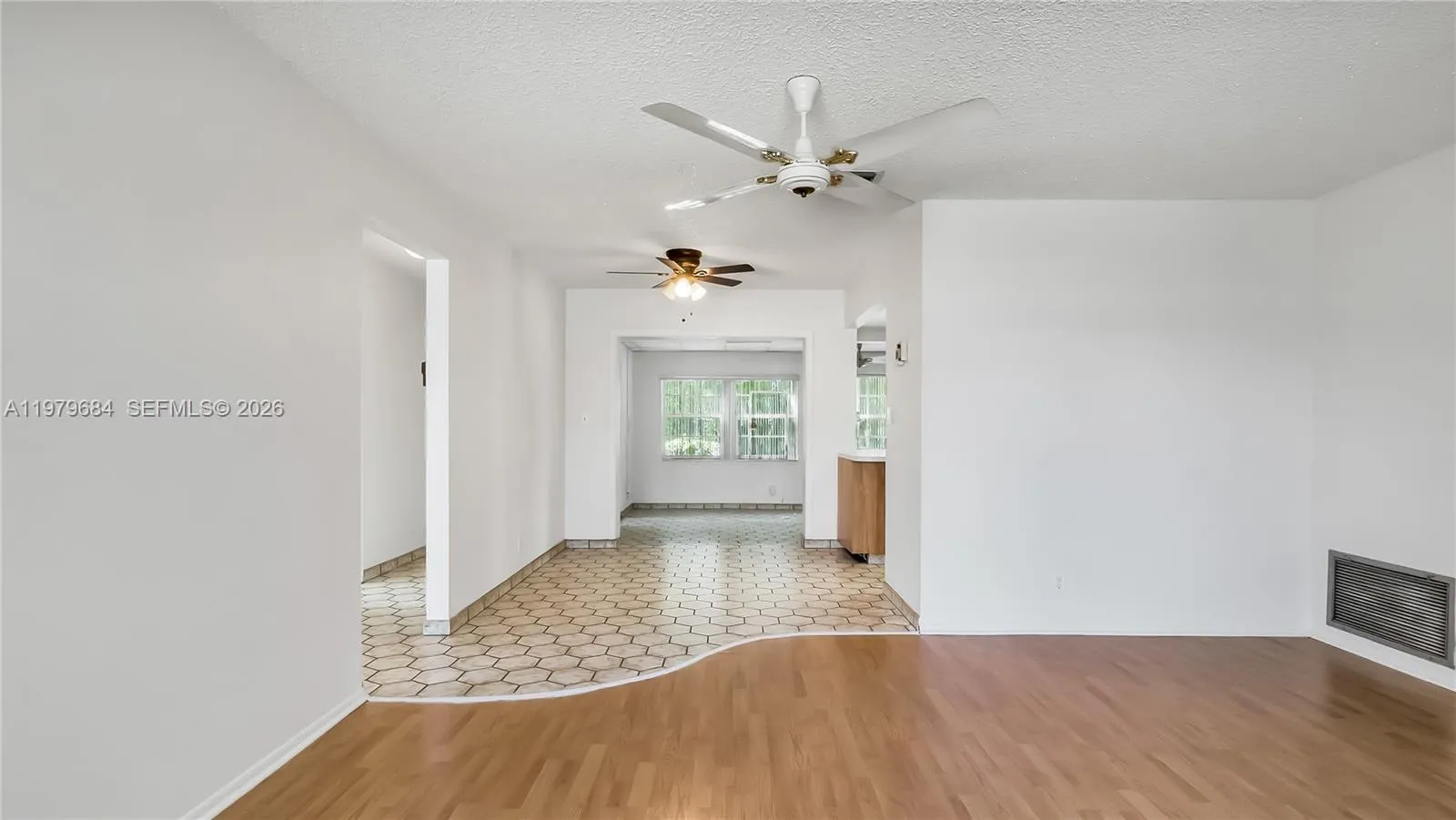 5102 Nw 53rd St, Tamarac, Florida 33319, Tamarac, Florida 33319, 2 Bedrooms Bedrooms, ,2 BathroomsBathrooms,Residential,For Sale,5102 Nw 53rd St, Tamarac, Florida 33319,A11979684