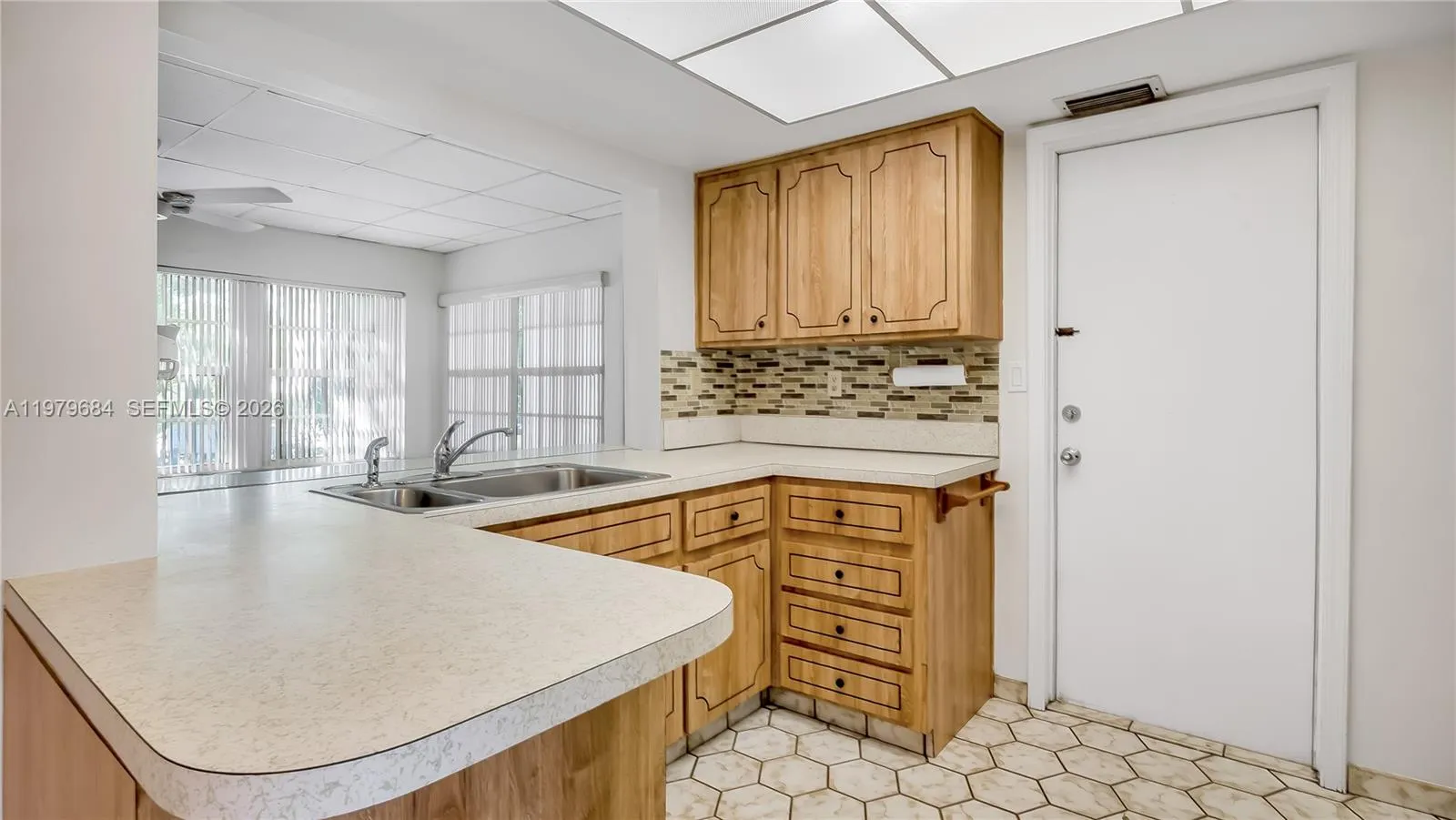 5102 Nw 53rd St, Tamarac, Florida 33319, Tamarac, Florida 33319, 2 Bedrooms Bedrooms, ,2 BathroomsBathrooms,Residential,For Sale,5102 Nw 53rd St, Tamarac, Florida 33319,A11979684