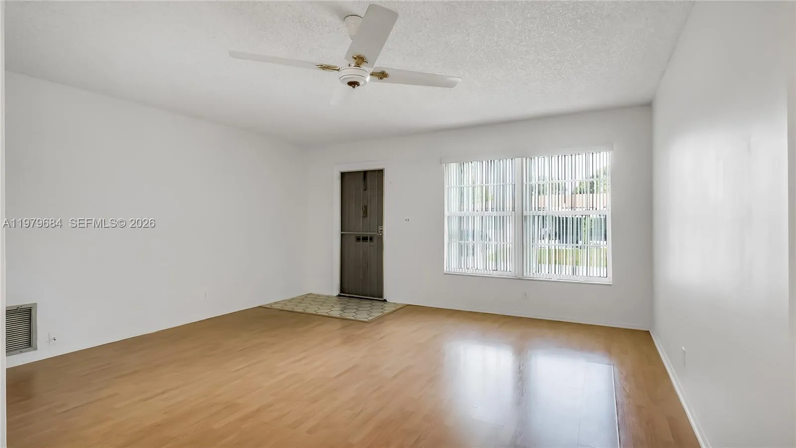 5102 Nw 53rd St, Tamarac, Florida 33319, Tamarac, Florida 33319, 2 Bedrooms Bedrooms, ,2 BathroomsBathrooms,Residential,For Sale,5102 Nw 53rd St, Tamarac, Florida 33319,A11979684