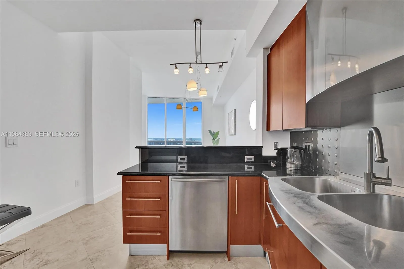 18101 Collins Ave Ph206, Sunny Isles Beach, Florid, Sunny Isles Beach, Florida 33160, 1 Bedroom Bedrooms, ,1 BathroomBathrooms,Residential Lease,For Rent,18101 Collins Ave Ph206, Sunny Isles Beach, Florid,A11984383
