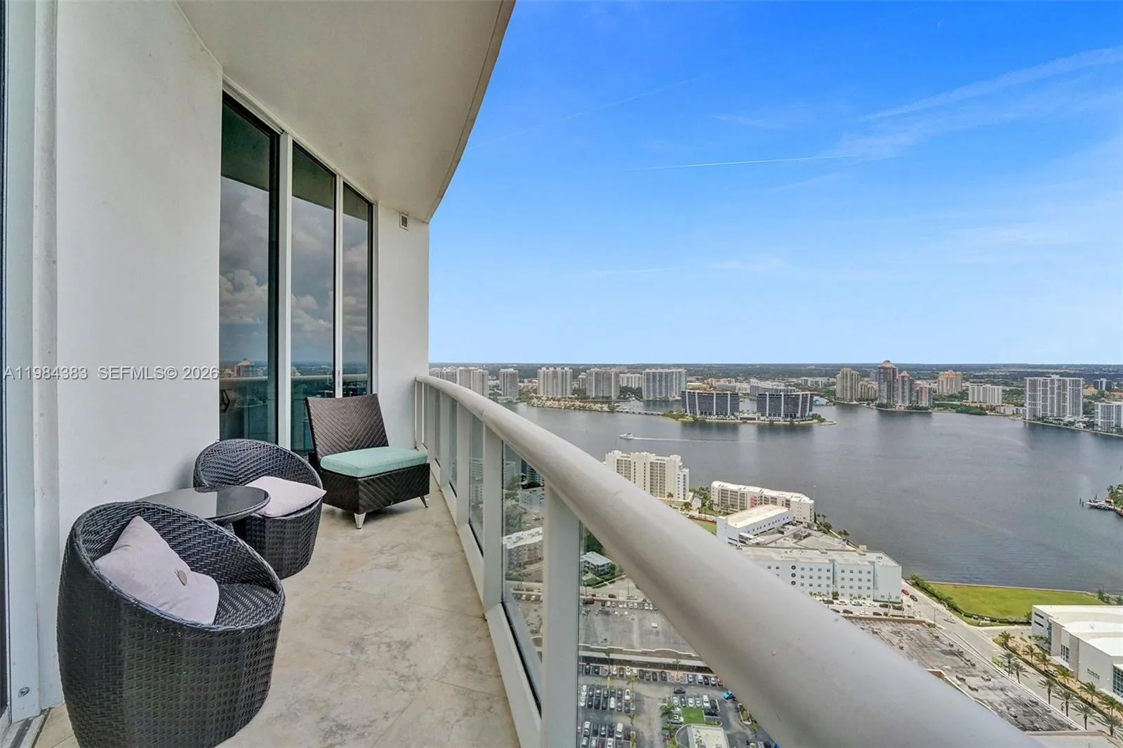 18101 Collins Ave Ph206, Sunny Isles Beach, Florid, Sunny Isles Beach, Florida 33160, 1 Bedroom Bedrooms, ,1 BathroomBathrooms,Residential Lease,For Rent,18101 Collins Ave Ph206, Sunny Isles Beach, Florid,A11984383