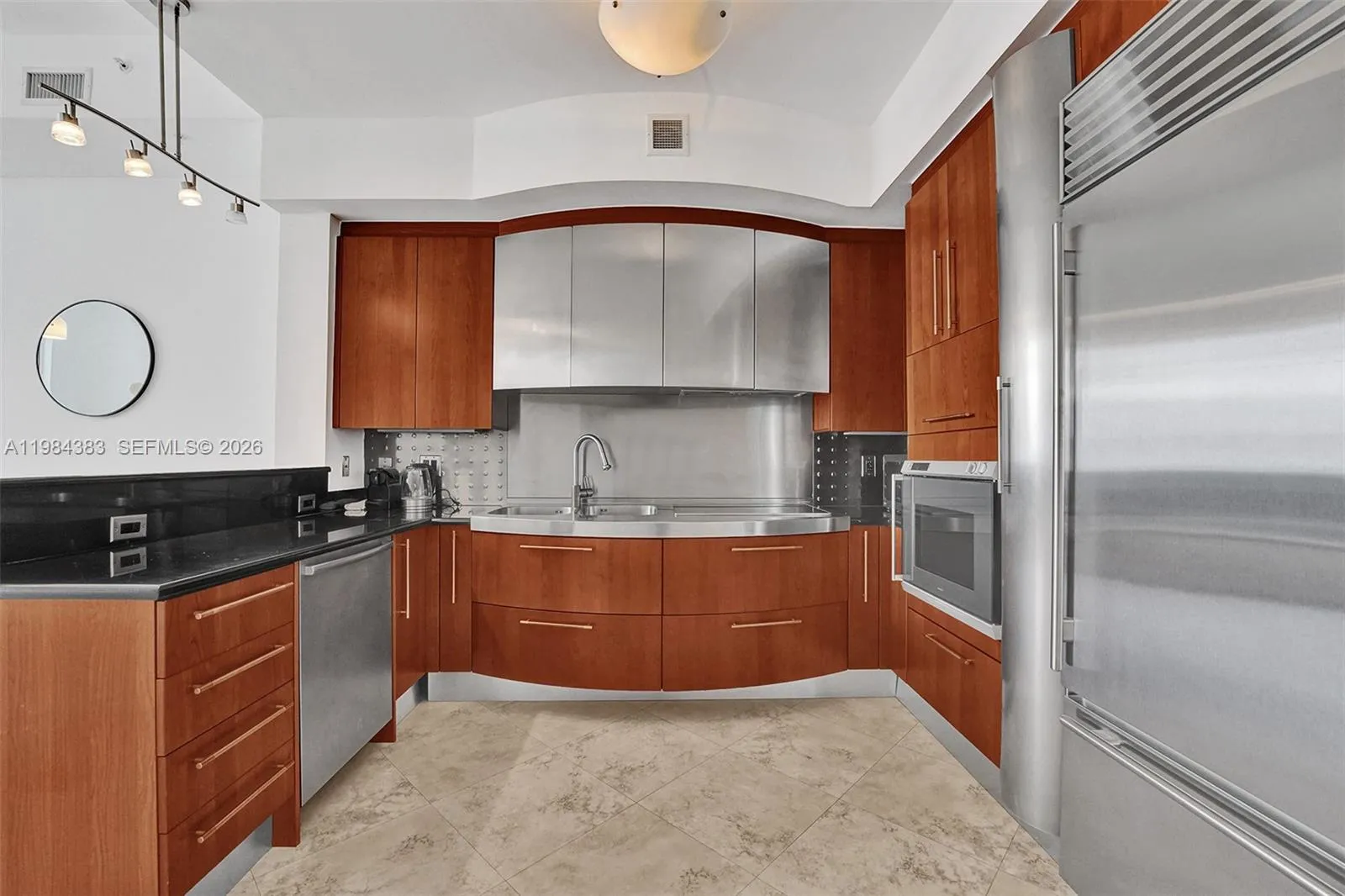 18101 Collins Ave Ph206, Sunny Isles Beach, Florid, Sunny Isles Beach, Florida 33160, 1 Bedroom Bedrooms, ,1 BathroomBathrooms,Residential Lease,For Rent,18101 Collins Ave Ph206, Sunny Isles Beach, Florid,A11984383