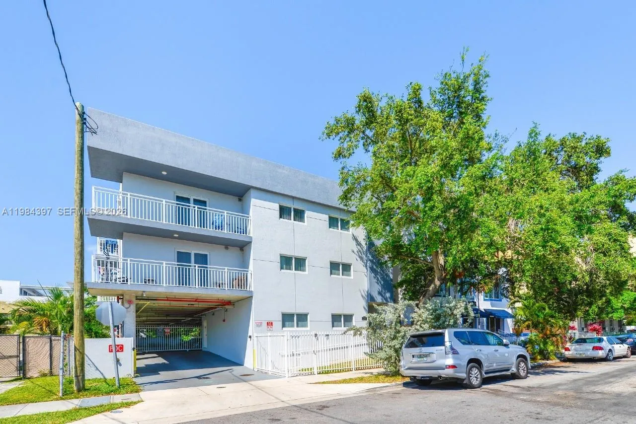 Miami, Florida 33128, 1 Bedroom Bedrooms, ,1 BathroomBathrooms,Residential Lease,For Rent,A11984397