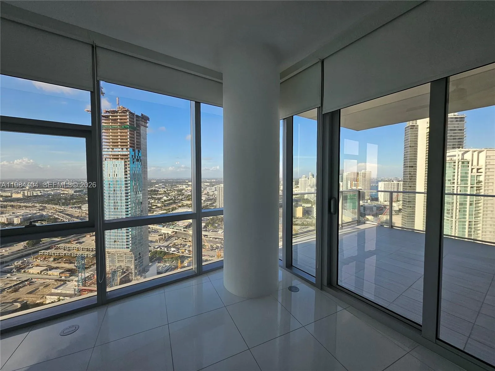 851 Ne 1st Ave 4000, Miami, Florida 33132, Miami, Florida 33132, 1 Bedroom Bedrooms, ,2 BathroomsBathrooms,Residential Lease,For Rent,851 Ne 1st Ave 4000, Miami, Florida 33132,A11984404