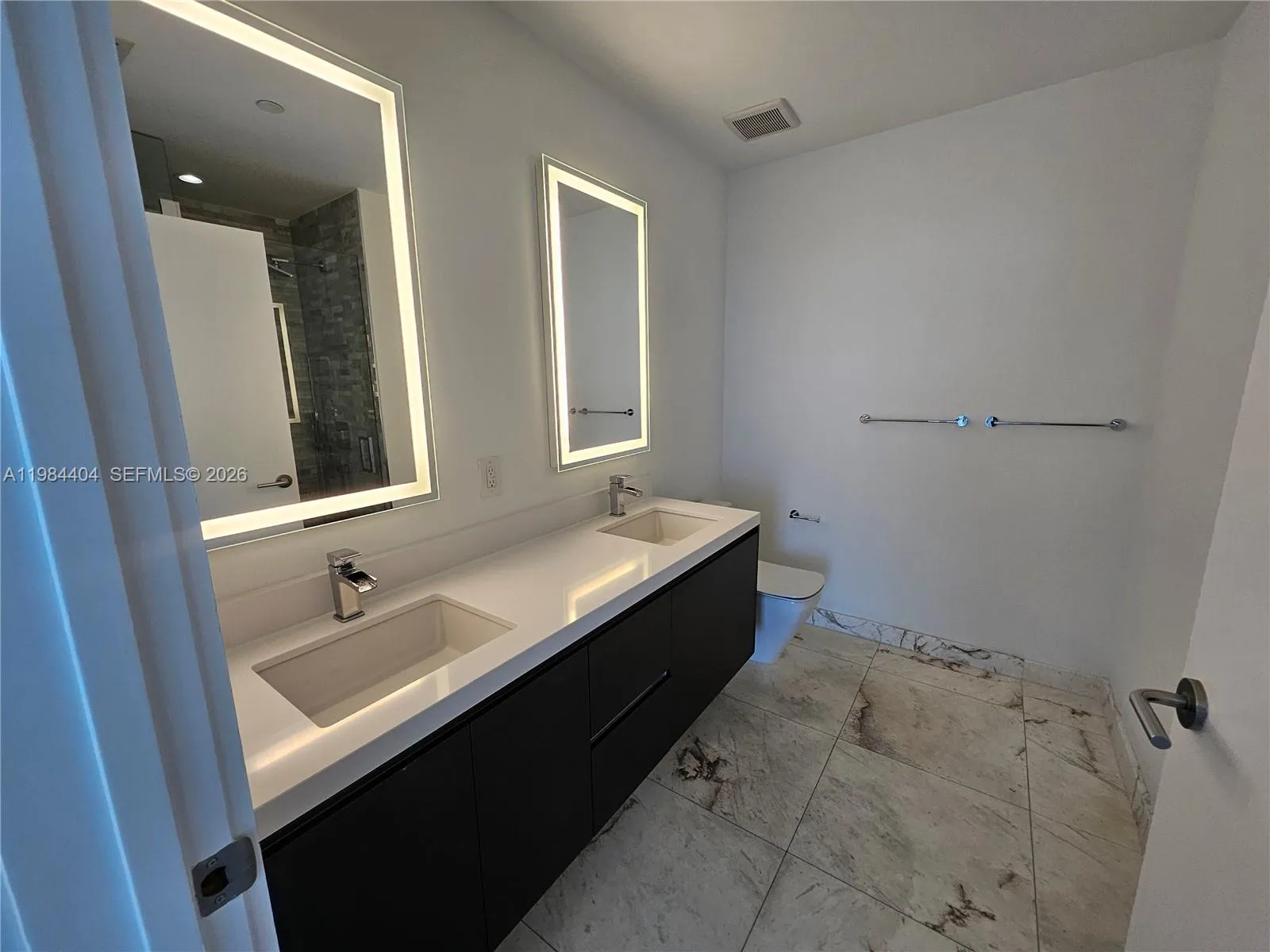 851 Ne 1st Ave 4000, Miami, Florida 33132, Miami, Florida 33132, 1 Bedroom Bedrooms, ,2 BathroomsBathrooms,Residential Lease,For Rent,851 Ne 1st Ave 4000, Miami, Florida 33132,A11984404