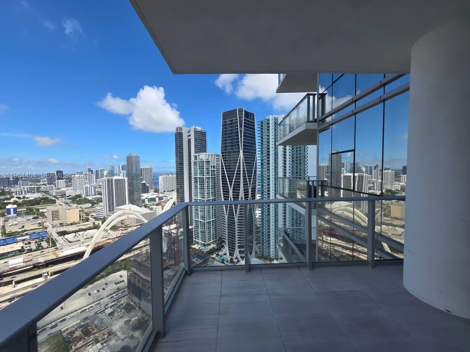 851 Ne 1st Ave 4000, Miami, Florida 33132, Miami, Florida 33132, 1 Bedroom Bedrooms, ,2 BathroomsBathrooms,Residential Lease,For Rent,851 Ne 1st Ave 4000, Miami, Florida 33132,A11984404