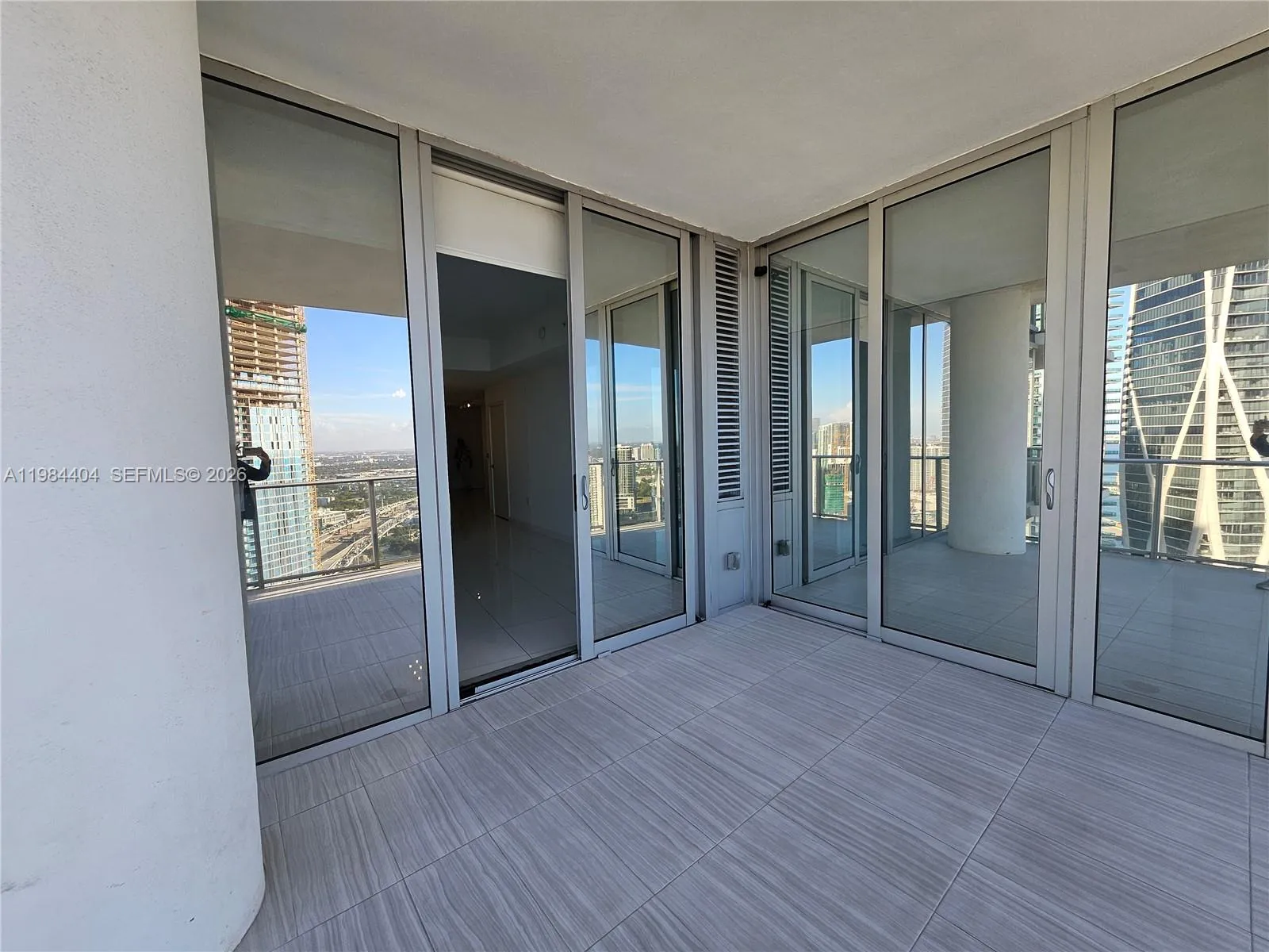 851 Ne 1st Ave 4000, Miami, Florida 33132, Miami, Florida 33132, 1 Bedroom Bedrooms, ,2 BathroomsBathrooms,Residential Lease,For Rent,851 Ne 1st Ave 4000, Miami, Florida 33132,A11984404