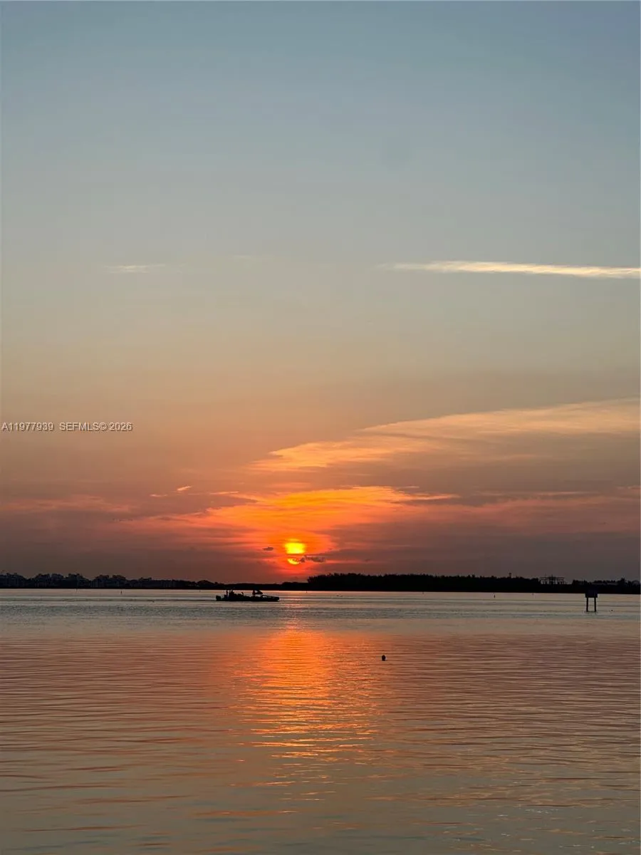 1541 Brickell Ave B403, Miami, Florida 33129, Miami, Florida 33129, 2 Bedrooms Bedrooms, ,2 BathroomsBathrooms,Residential Lease,For Rent,1541 Brickell Ave B403, Miami, Florida 33129,A11977939