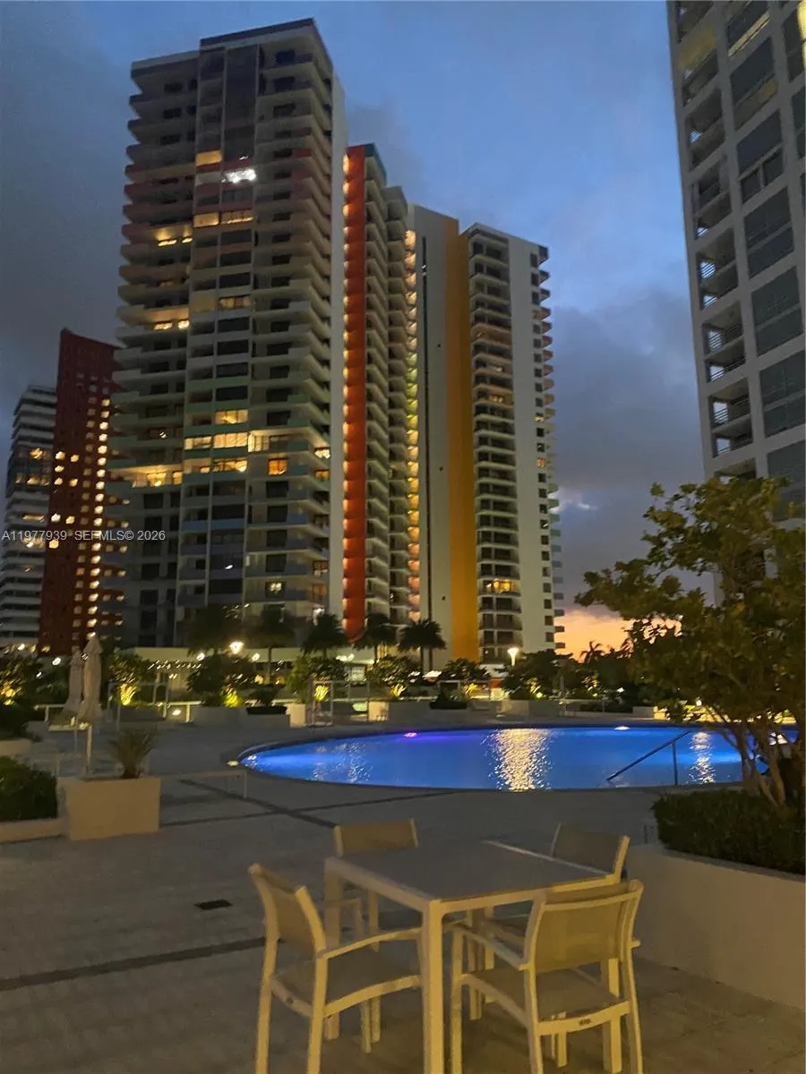 1541 Brickell Ave B403, Miami, Florida 33129, Miami, Florida 33129, 2 Bedrooms Bedrooms, ,2 BathroomsBathrooms,Residential Lease,For Rent,1541 Brickell Ave B403, Miami, Florida 33129,A11977939