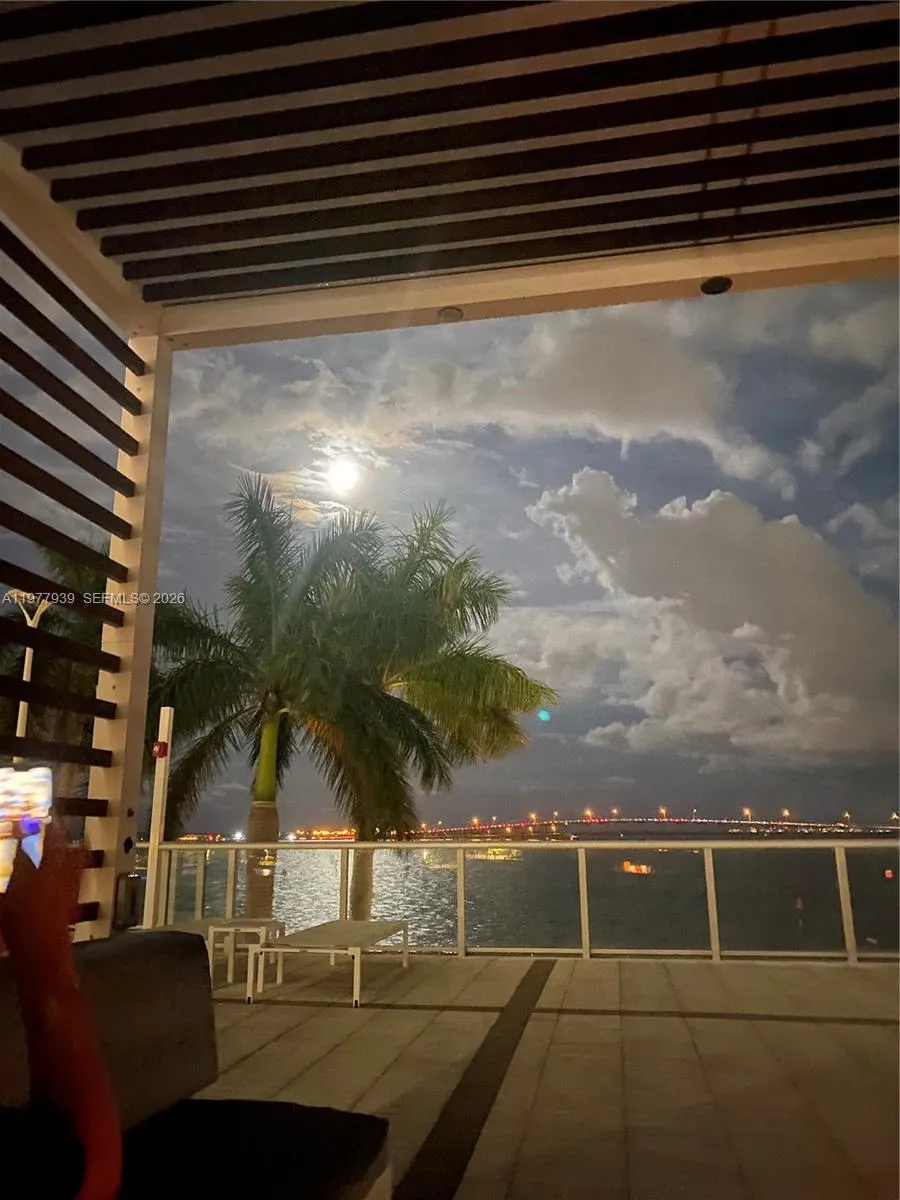 1541 Brickell Ave B403, Miami, Florida 33129, Miami, Florida 33129, 2 Bedrooms Bedrooms, ,2 BathroomsBathrooms,Residential Lease,For Rent,1541 Brickell Ave B403, Miami, Florida 33129,A11977939