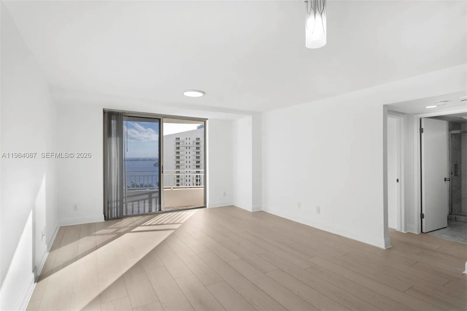 770 Claughton Island Dr 1508, Miami, Florida 33131, Miami, Florida 33131, 1 Bedroom Bedrooms, ,1 BathroomBathrooms,Residential Lease,For Rent,770 Claughton Island Dr 1508, Miami, Florida 33131,A11984087