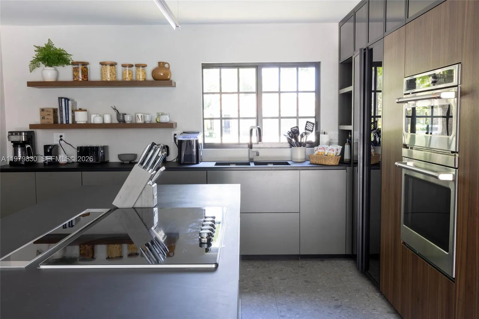 2500 Bayview Dr, Fort Lauderdale, Florida 33305, Fort Lauderdale, Florida 33305, 5 Bedrooms Bedrooms, ,4 BathroomsBathrooms,Residential Lease,For Rent,2500 Bayview Dr, Fort Lauderdale, Florida 33305,A11979830