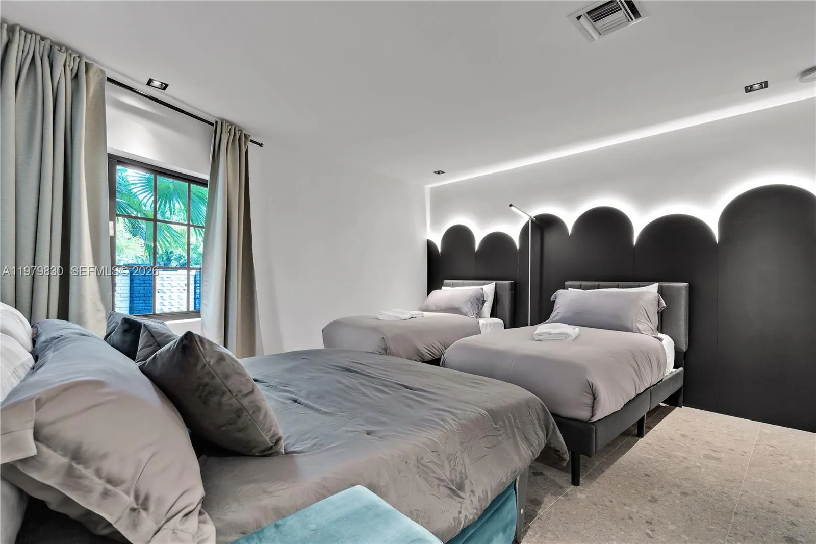 2500 Bayview Dr, Fort Lauderdale, Florida 33305, Fort Lauderdale, Florida 33305, 5 Bedrooms Bedrooms, ,4 BathroomsBathrooms,Residential Lease,For Rent,2500 Bayview Dr, Fort Lauderdale, Florida 33305,A11979830