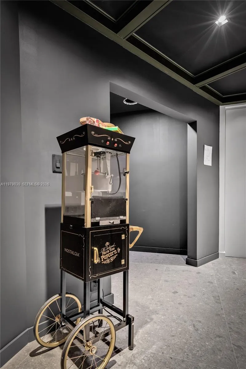 2500 Bayview Dr, Fort Lauderdale, Florida 33305, Fort Lauderdale, Florida 33305, 5 Bedrooms Bedrooms, ,4 BathroomsBathrooms,Residential Lease,For Rent,2500 Bayview Dr, Fort Lauderdale, Florida 33305,A11979830