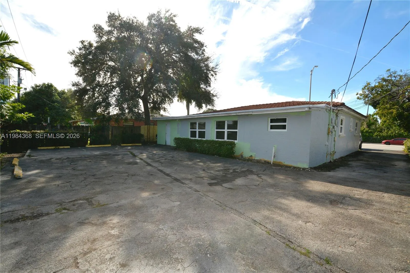 16921 Ne 6th Ave, North Miami Beach, Florida 33162, North Miami Beach, Florida 33162, ,Commercial Lease,For Rent,16921 Ne 6th Ave, North Miami Beach, Florida 33162,A11984368